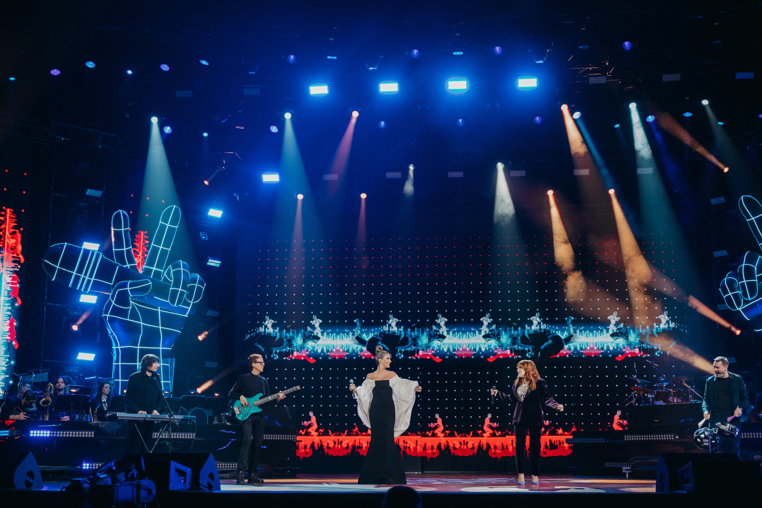 Группа А-Студио на Новогоднем гала-концерте проекта «Голос» в Crocus City Hall в Москве