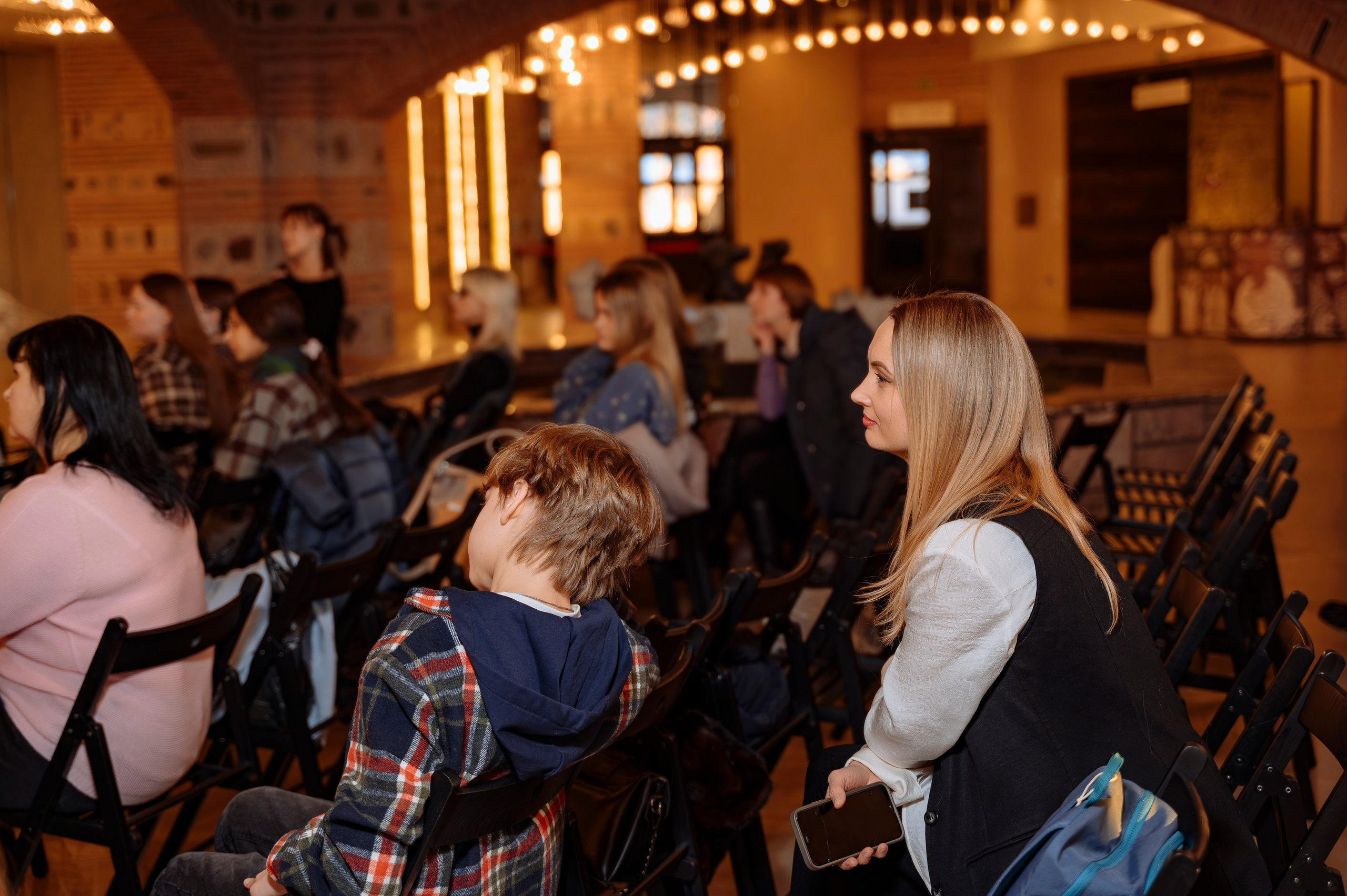 ФАН встреча участников проекта FACTOR.BY: Ибрагима Карасова и Шамхала Хачатуряна. Фотограф Беларусь — Ольга Шаповалова (Жардецкая)