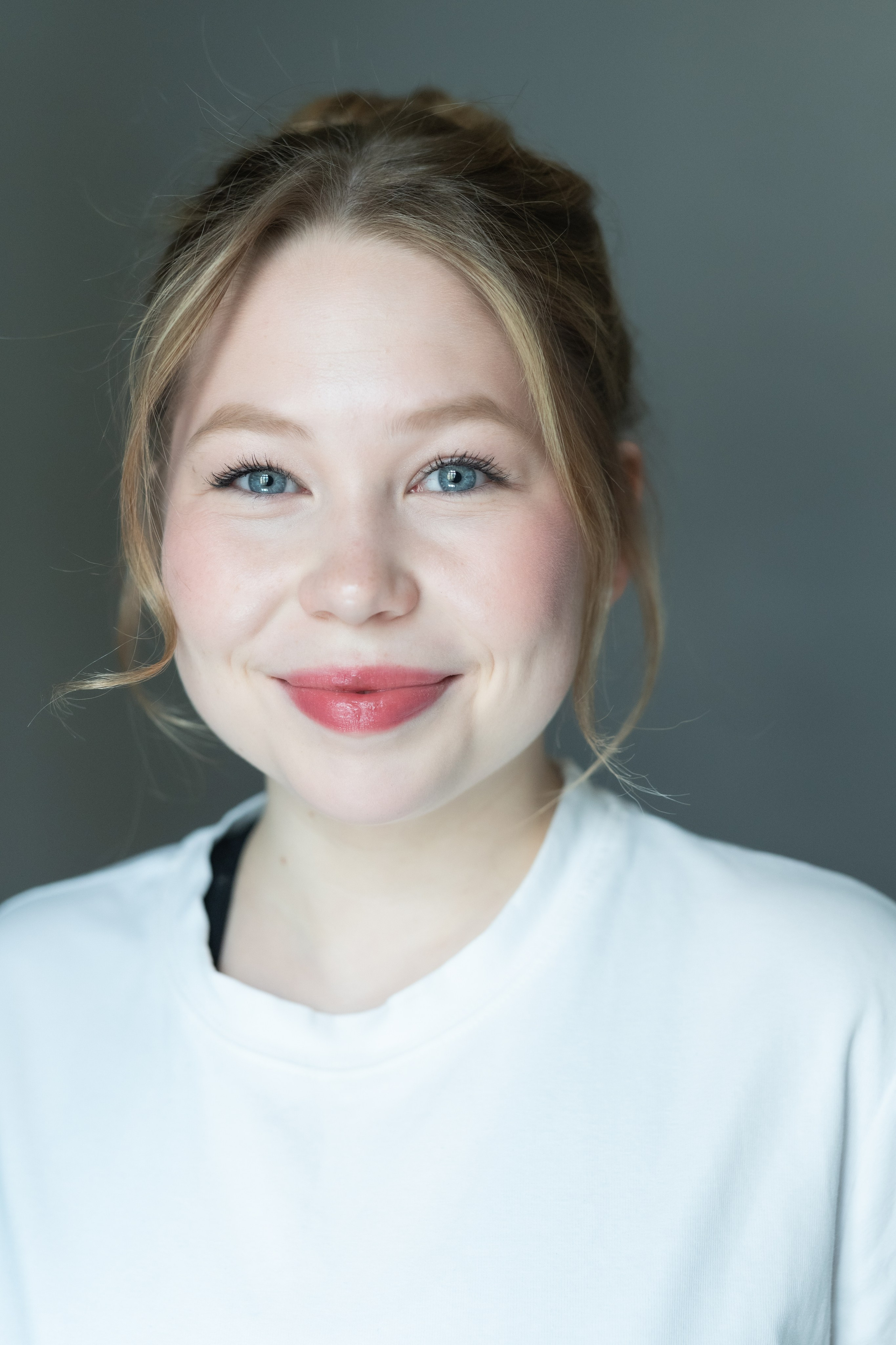 Анна Кузнецова. Агентство талантов «Sonic Agency — SA»