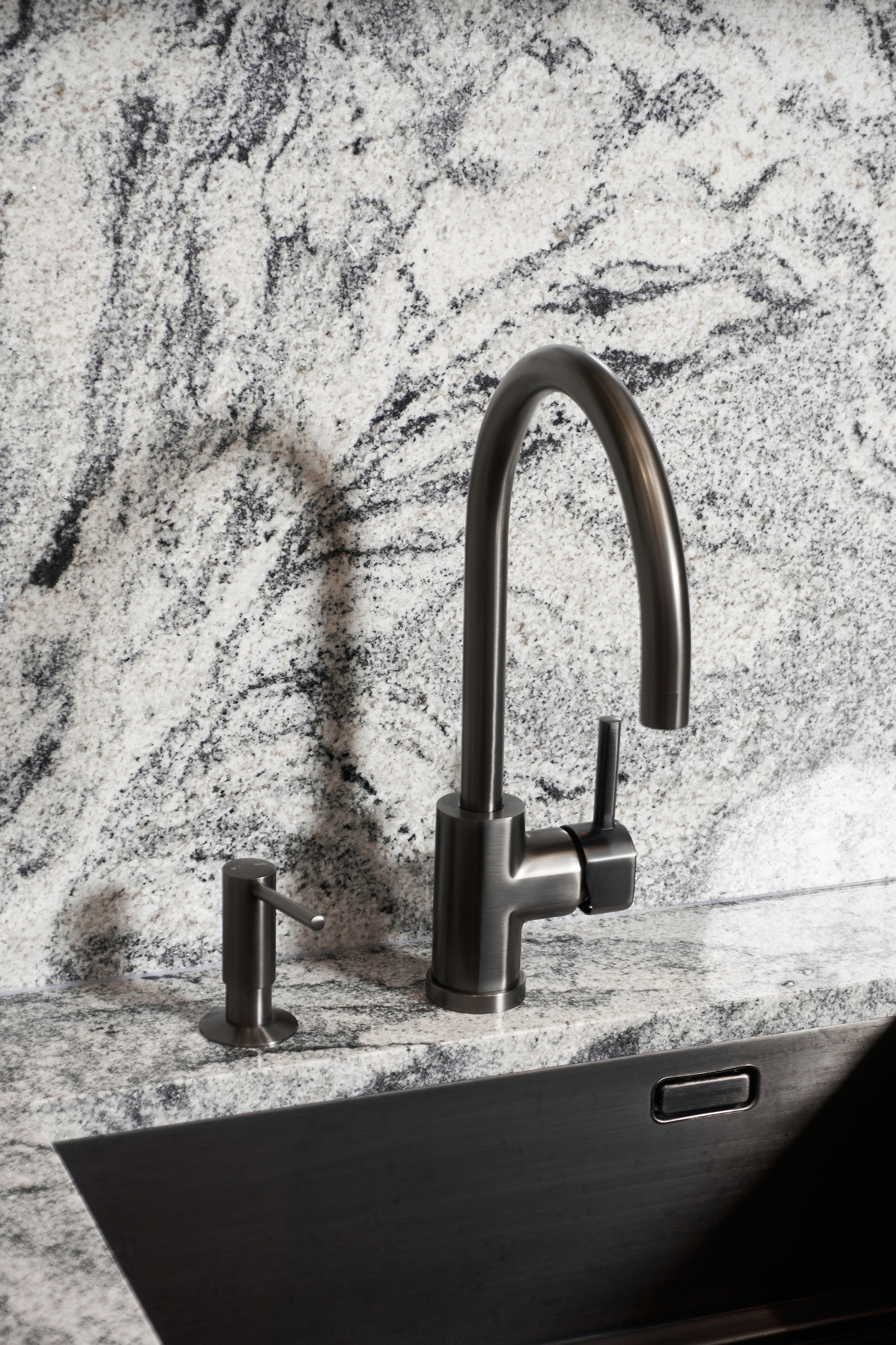 DEREBAS. Elizarova Design Studio