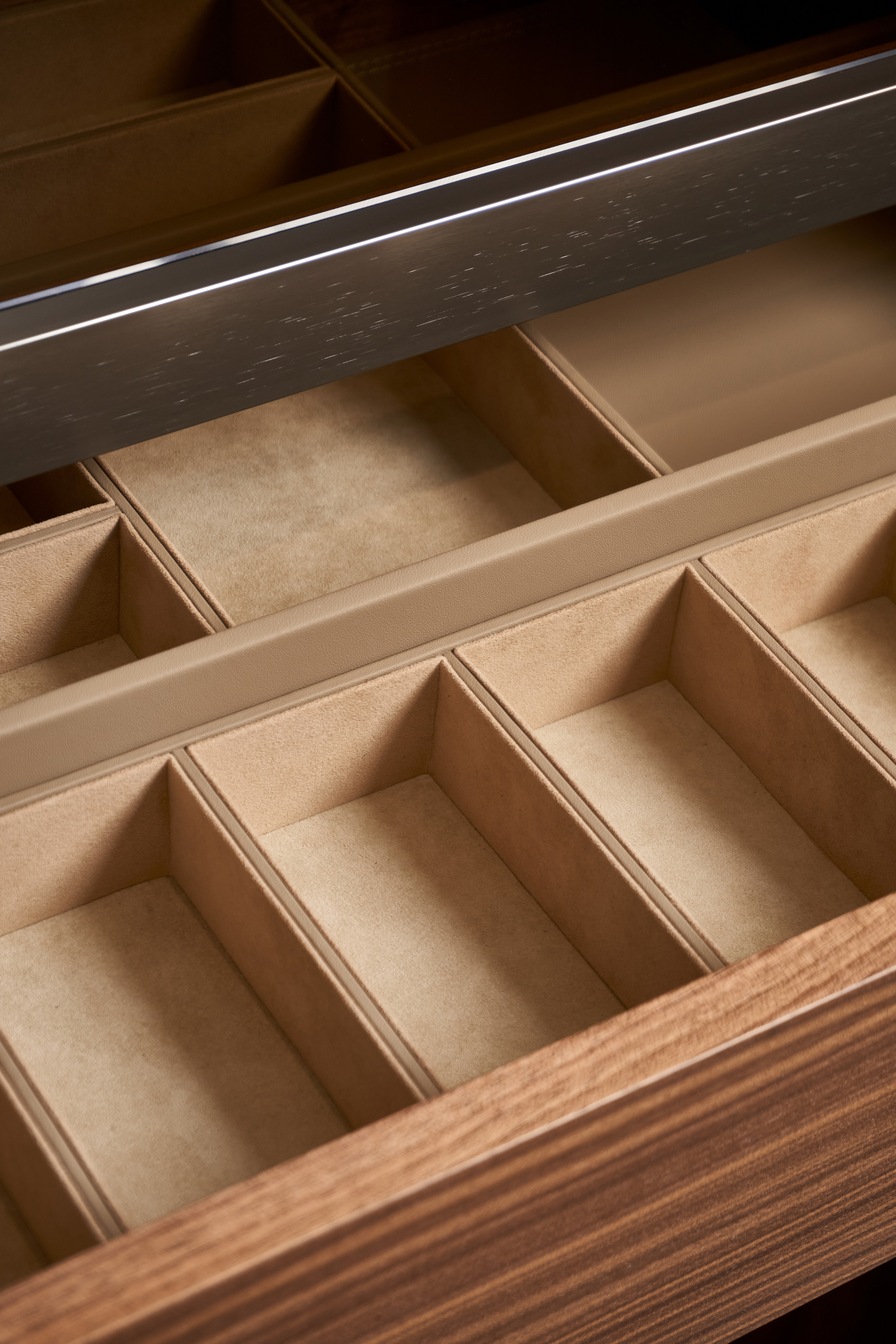 DEREBAS. Elizarova Design Studio