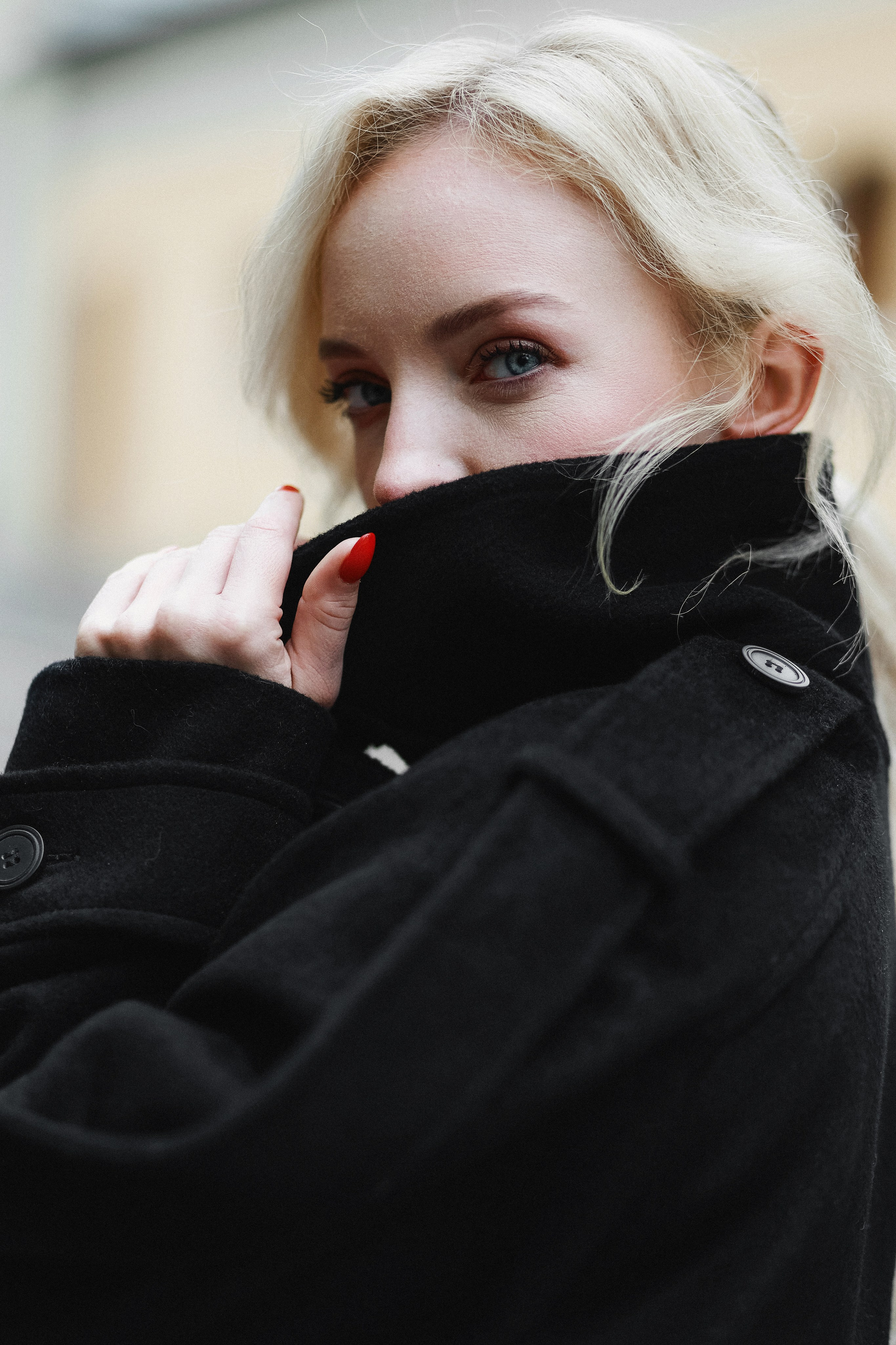 Фотопрогулка с актрисой Варварой Гусинской. Портретный и семейный фотограф в Москве Мария Рослякова