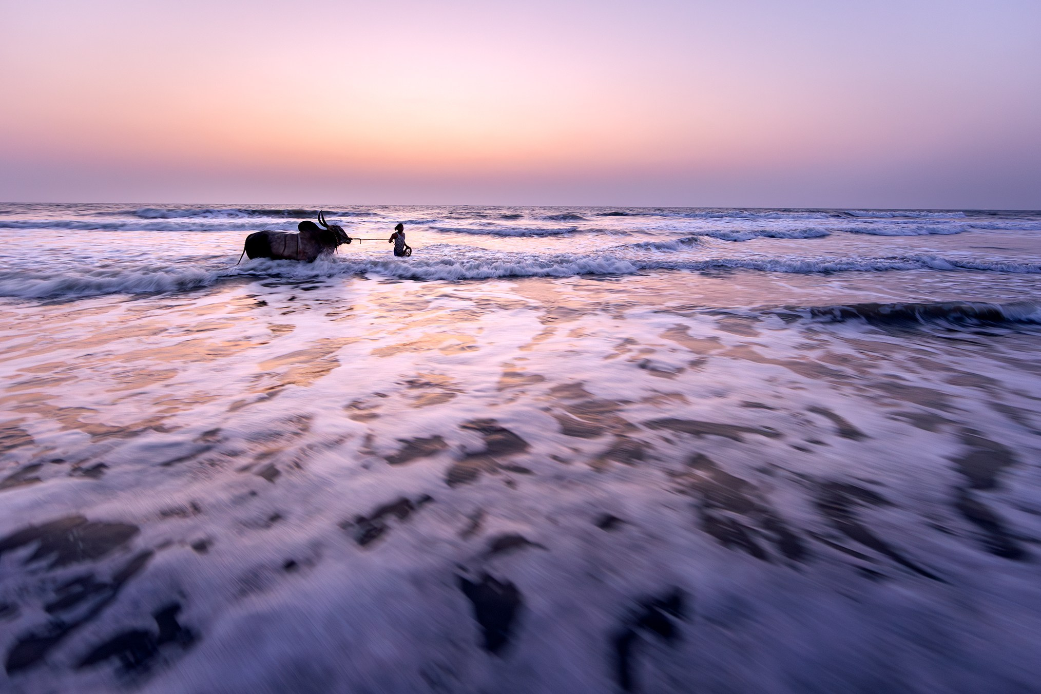 High-quality interior photos for your home, office, hotel