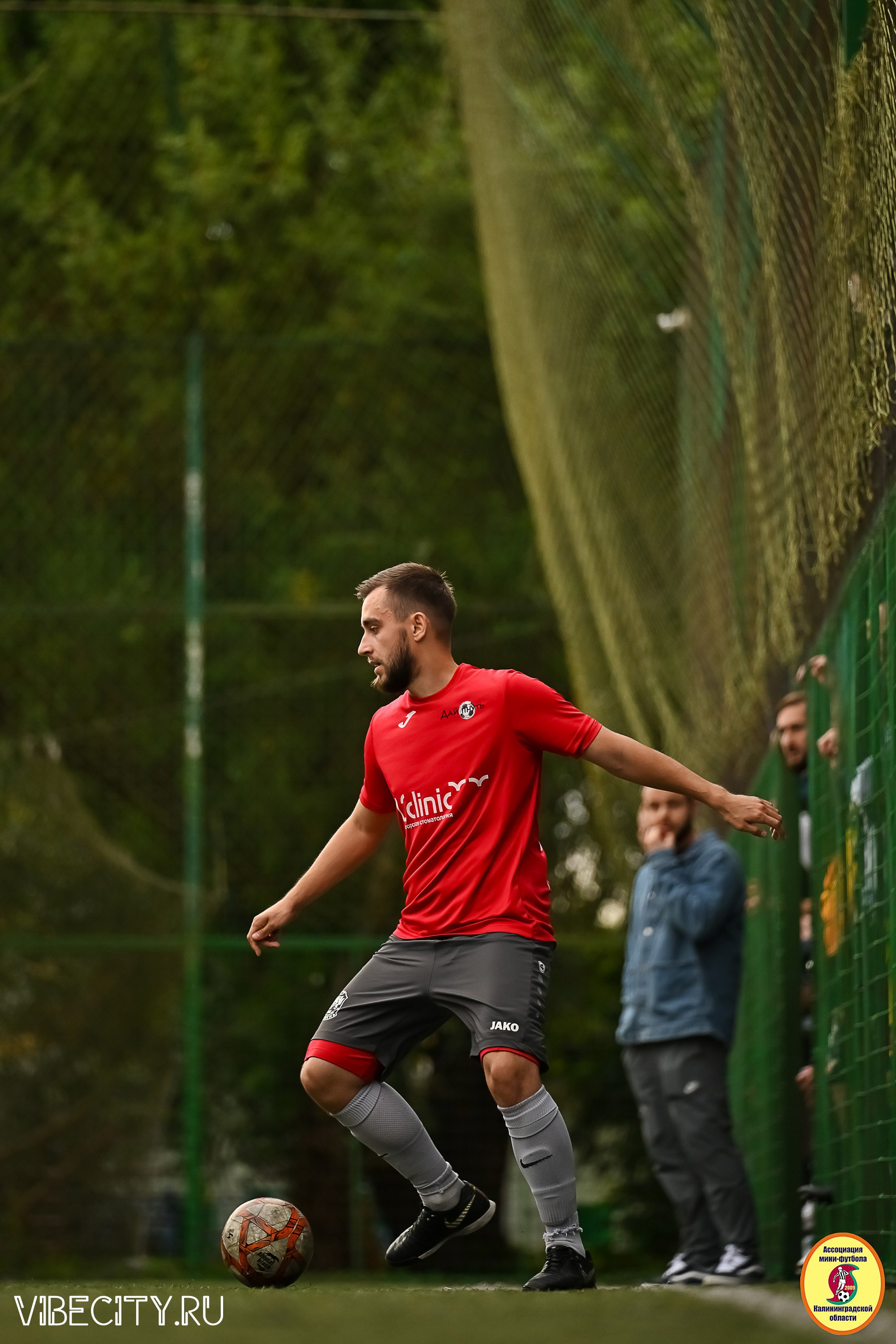 ИГРЫ МИНИ-ФУТБОЛЬНОЙ И КОРПОРАТИВНОЙ ЛИГИ. VIBECITY.RU Вайб Сити Ру Фоторепортажи Фотоотчеты Калининград