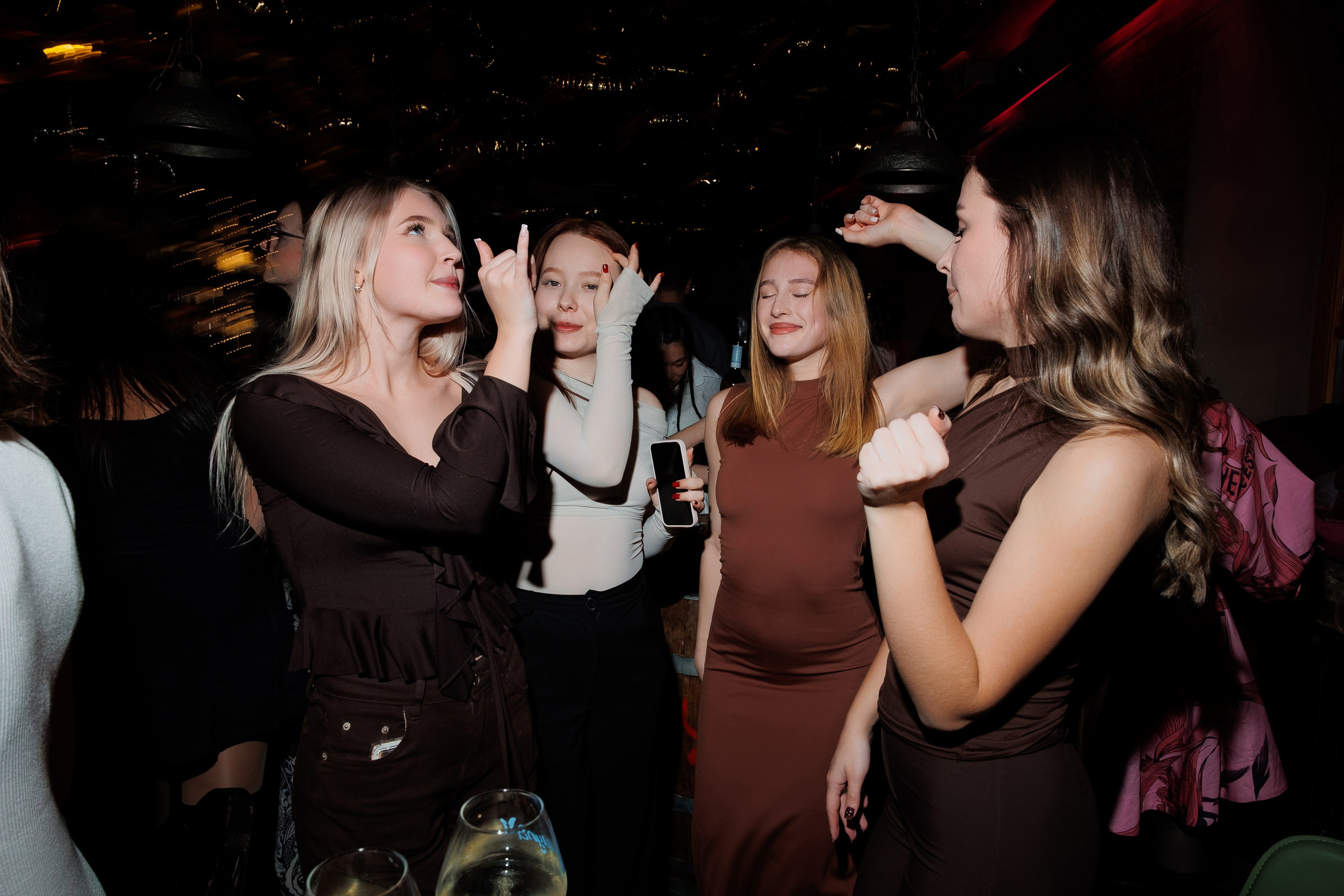 VINOTEKA BAR x MAGAZ. СВОИ. ФОТООТЧЕТЫ-СОБЫТИЯ-МЕСТА