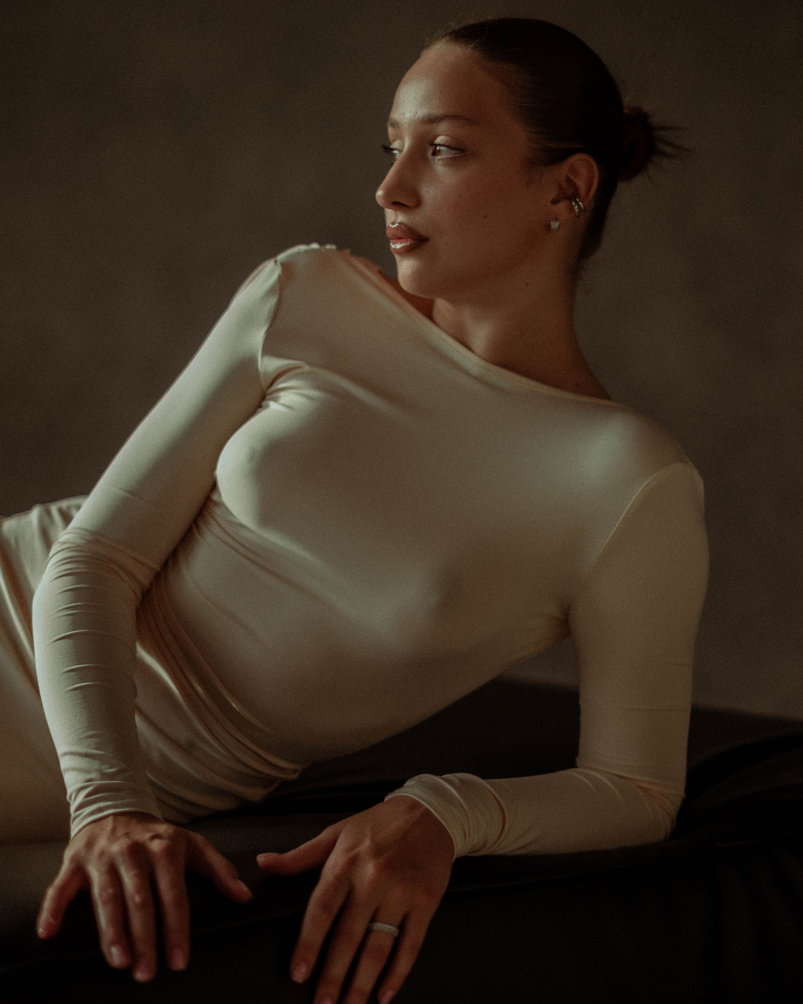 Агата. Женский фотограф. Создатель украшений ручной работы. Модель
