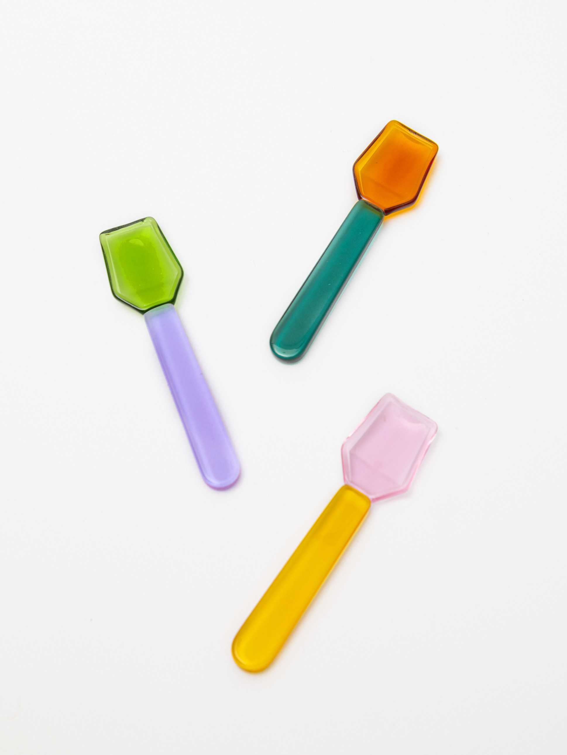 Десертные ложечки из стекла