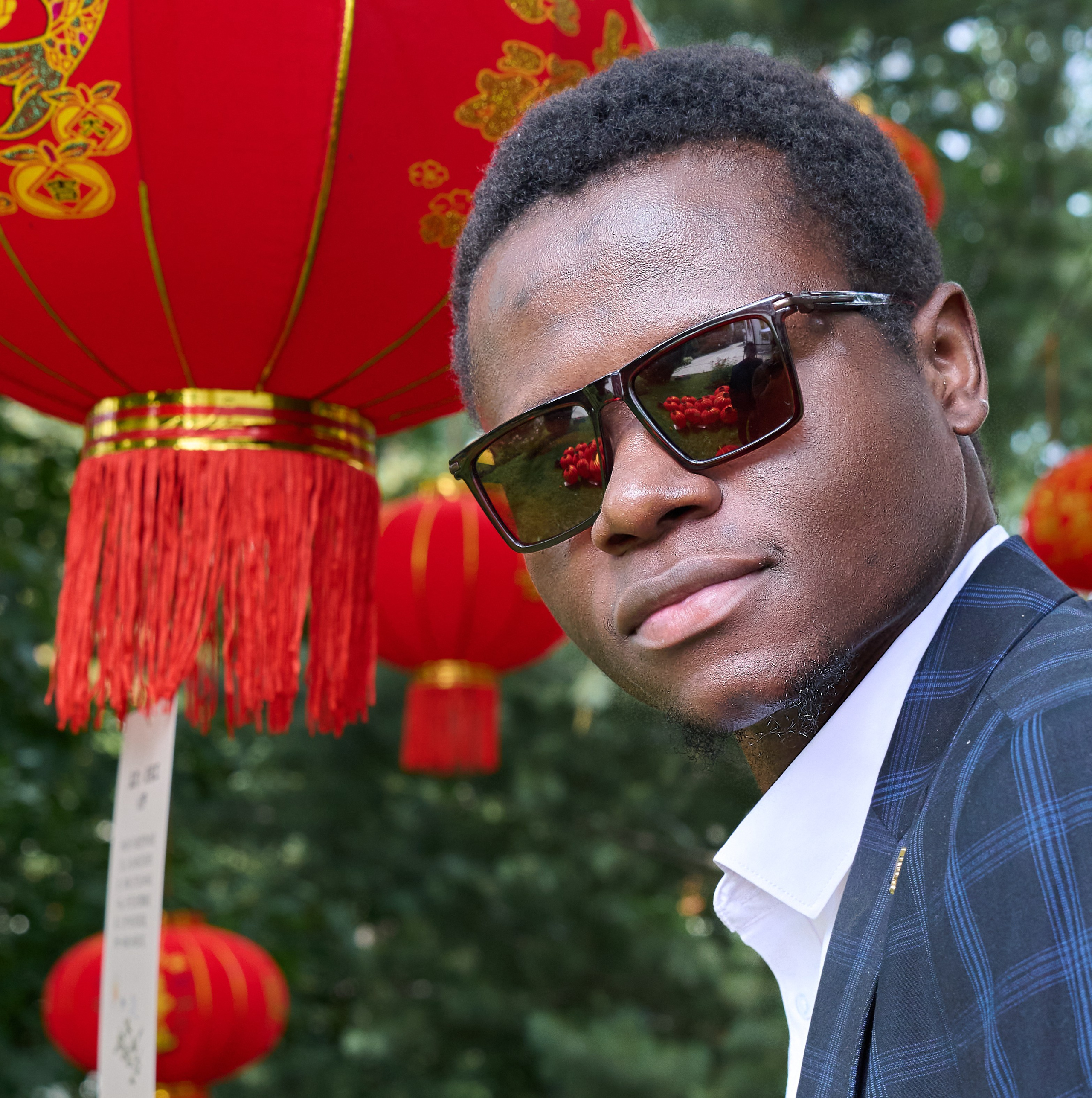 Накануне праздника китайских мучеников. Фотограф в Москве