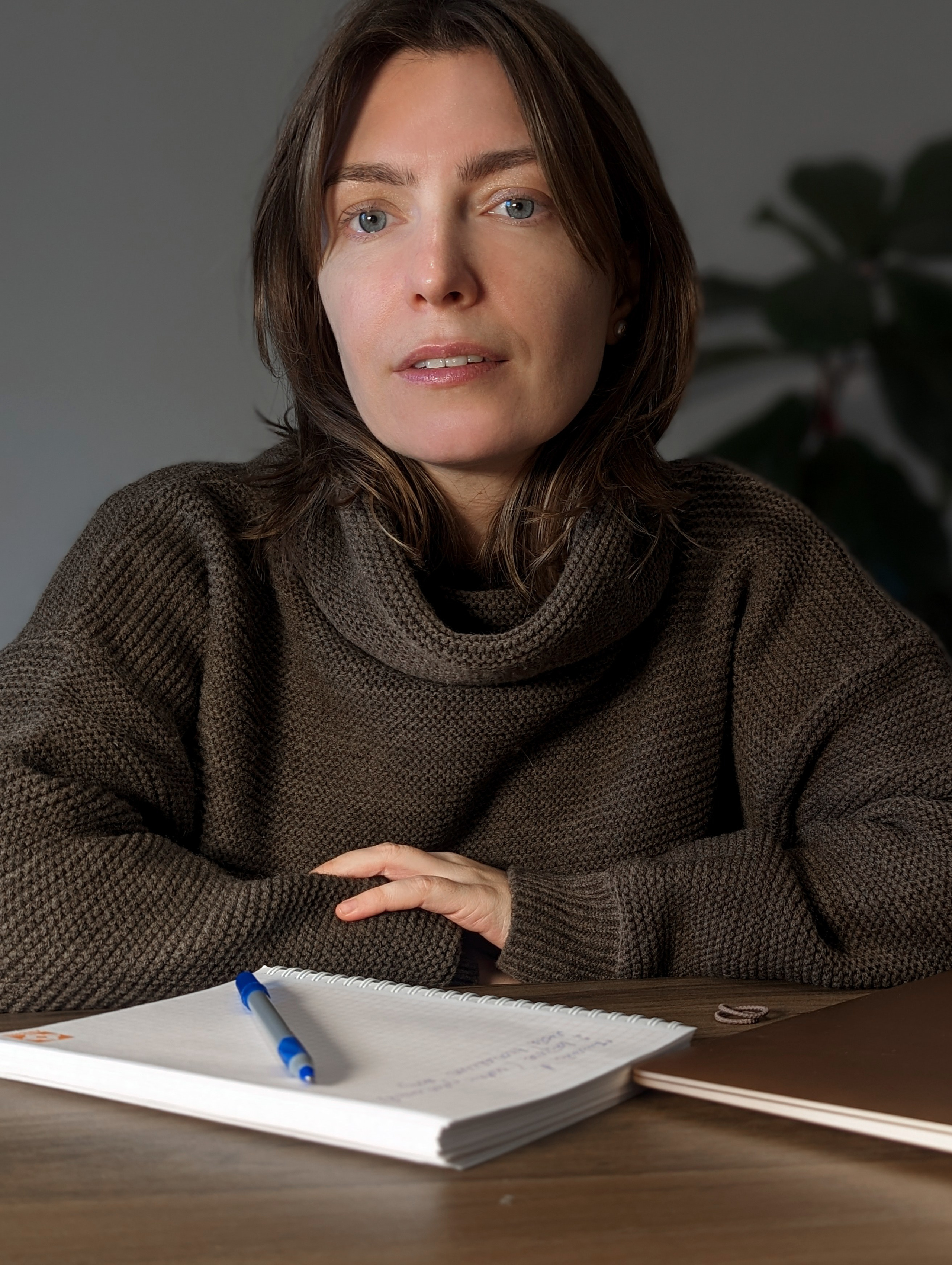 Психолог — исследователь Ярослава. Любовь Каширская — фотограф для малого бизнеса и специалистов