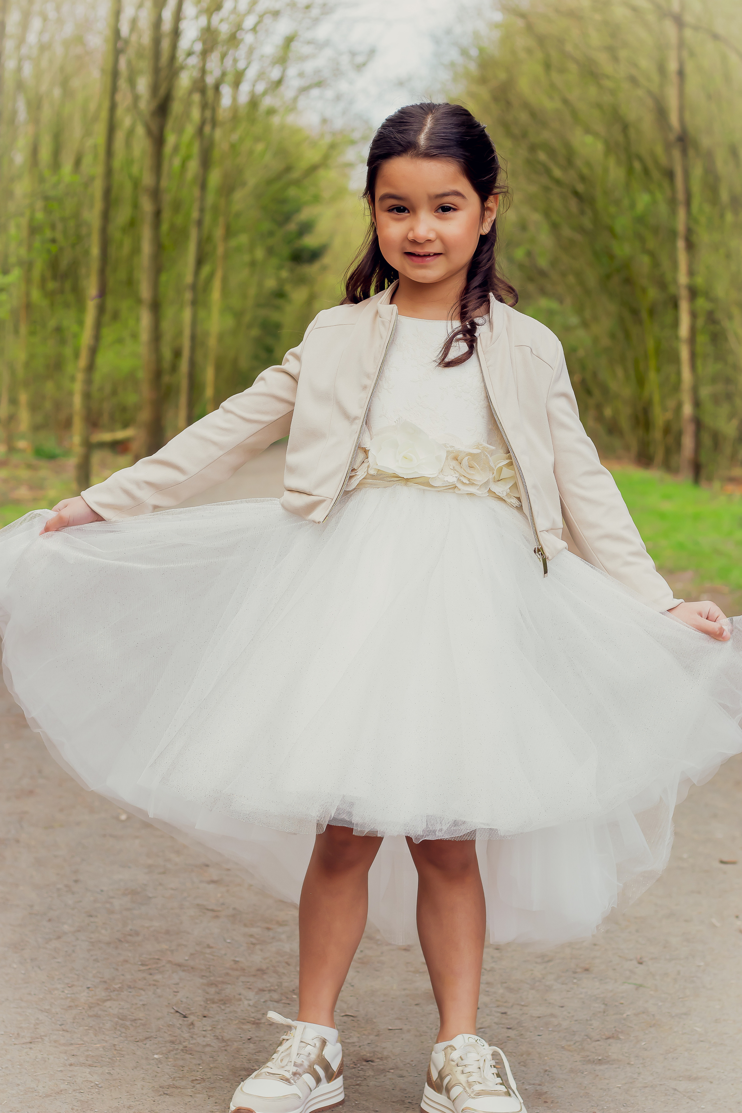 Communion shoot. Family, Children and Business photographer in Belgium
