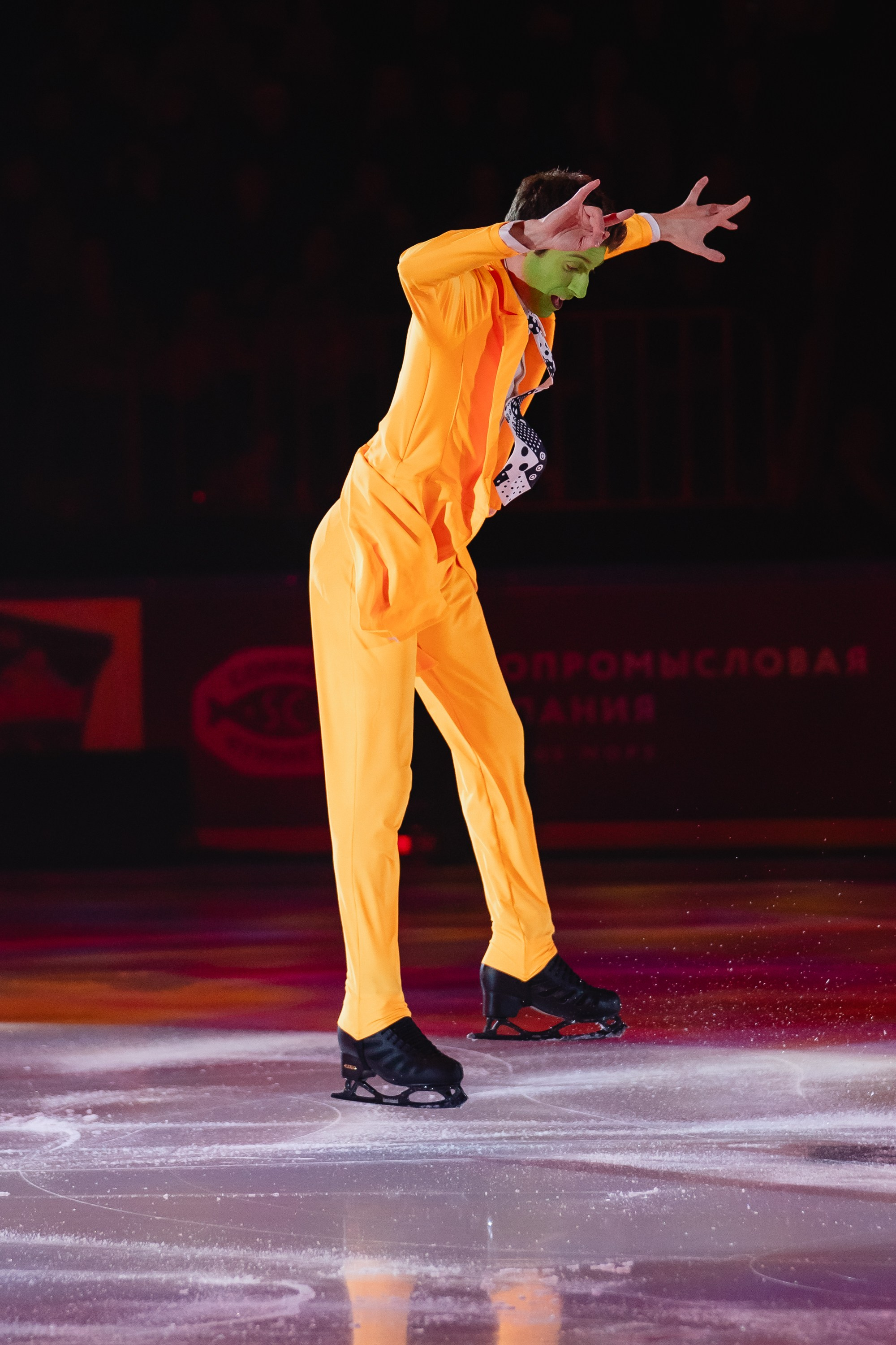 Шоу «Чемпионы на льду» в Новосибирске. Воробьева Ксения — Спортивный и танцевальный фотограф Новосибирск