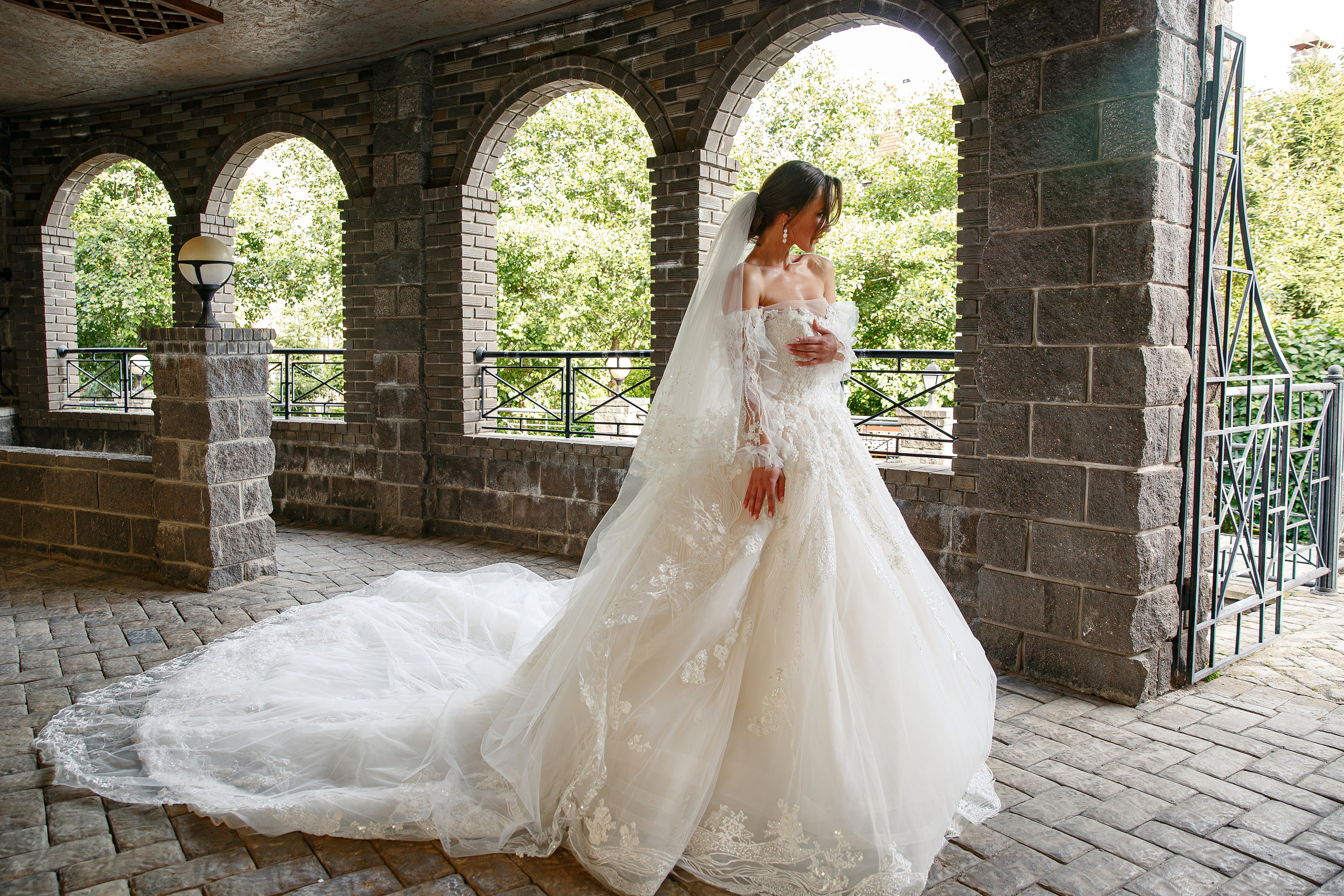 Свадебная фотосессия в парк отеле Немчиновка. Свадебный фотограф Москва и МО Сергей Киржаев