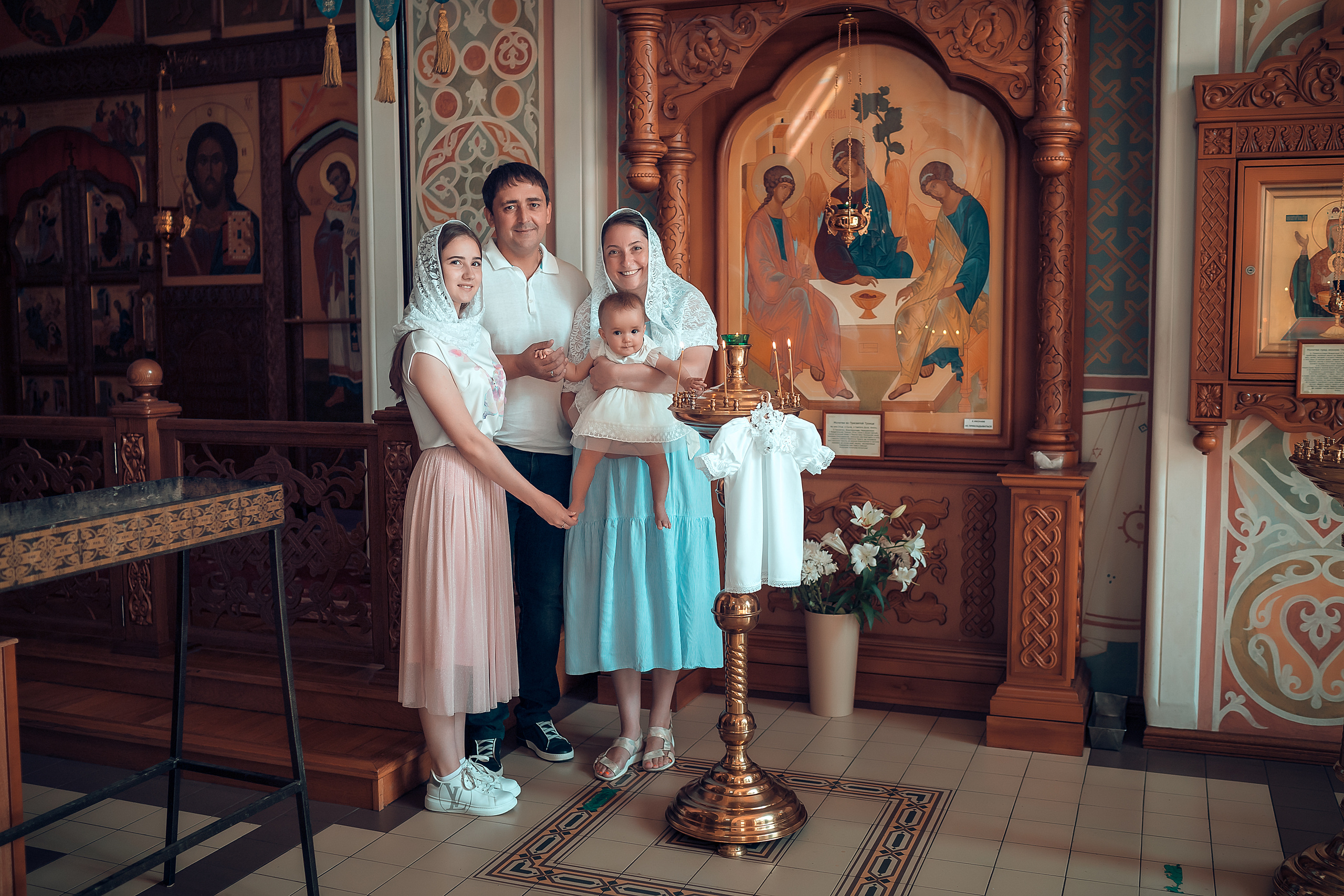 Таинство Крещения Арины. Фотограф на Крещение и Венчание в Красноярске Рамазанова Юлия