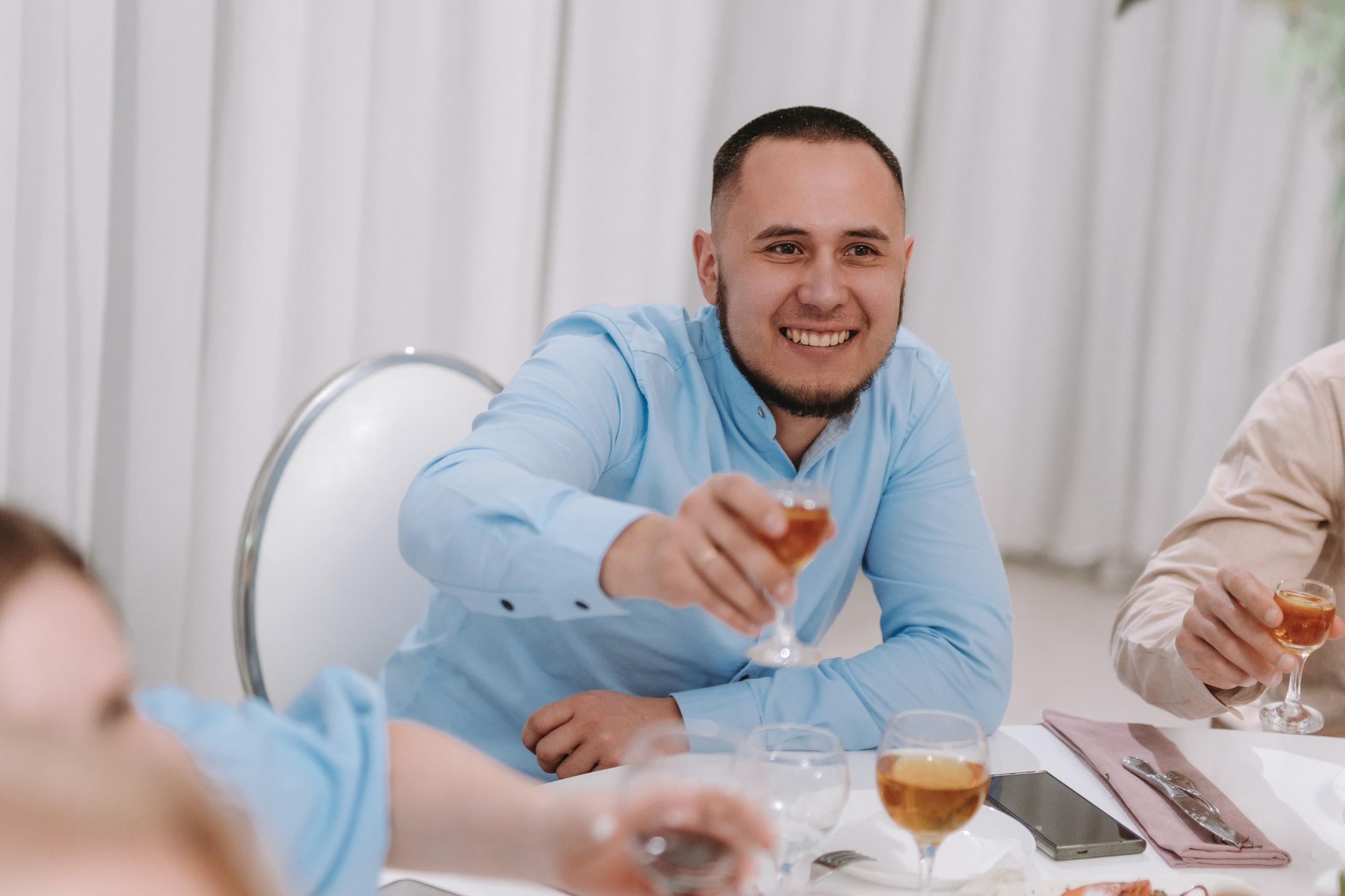 ЗАГС НА ДВОРЦЕ СПОРТА УФА, РЕСТОРАН ГРИН ХОЛЛ, ВЕДУЩИЙ АЛЕКСНДР ТИТОВ УФА