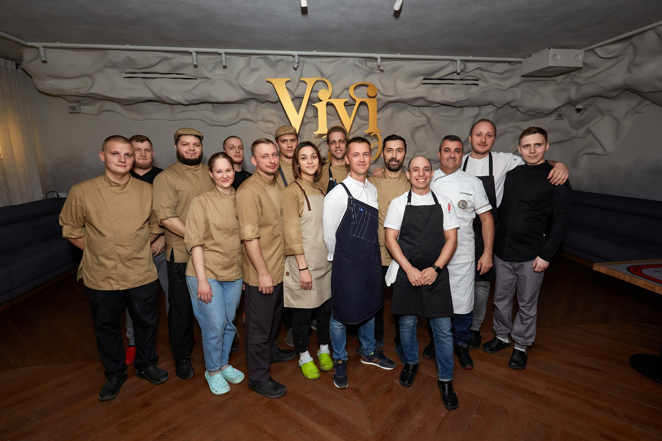 Первая годовщина итальянского ресторана Vivi. DENISOV ART (фото, видео, дизайн) САМАРА