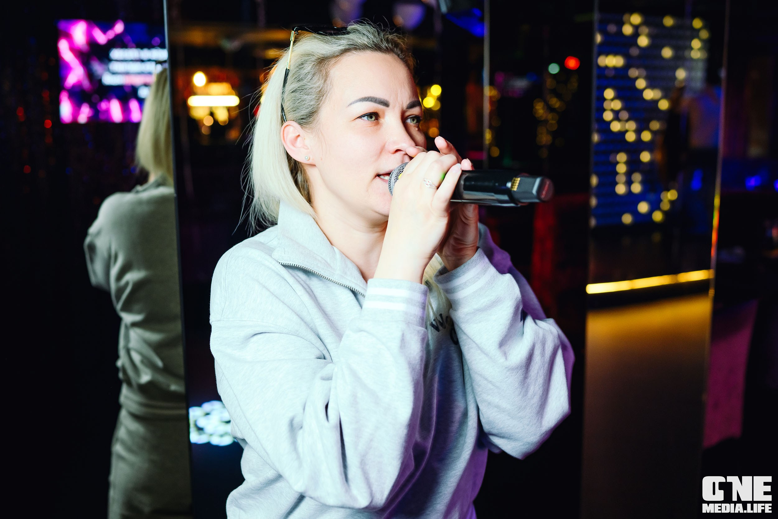 Фотоотчет из караоке-клуба Эйфория. One Media Life: фоторепортажи, фотоотчеты с мероприятий и заведений