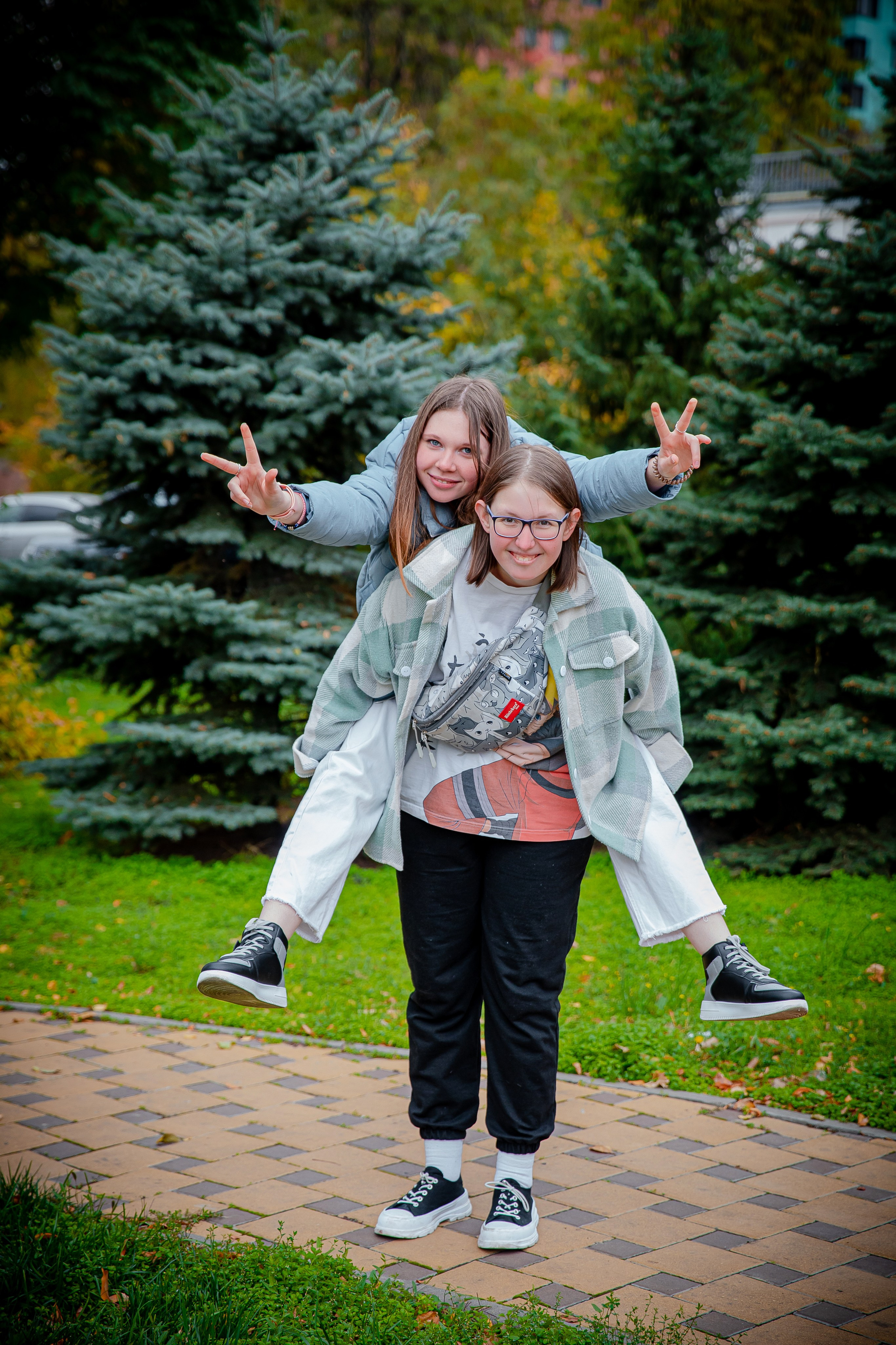 Фотосессия Гимназия 76 Класс 9Е. Современные Выпускные Альбомы в Ростове-на-Дону