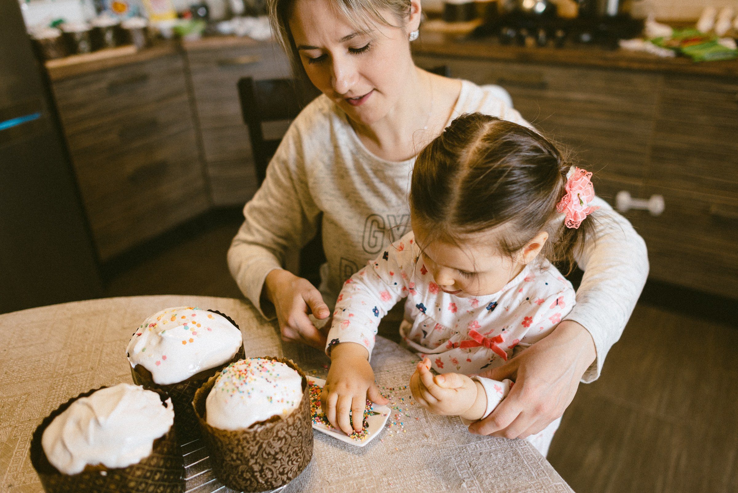 Василиса и её семья. Пасха. Семейный фотограф Старчиков Илья