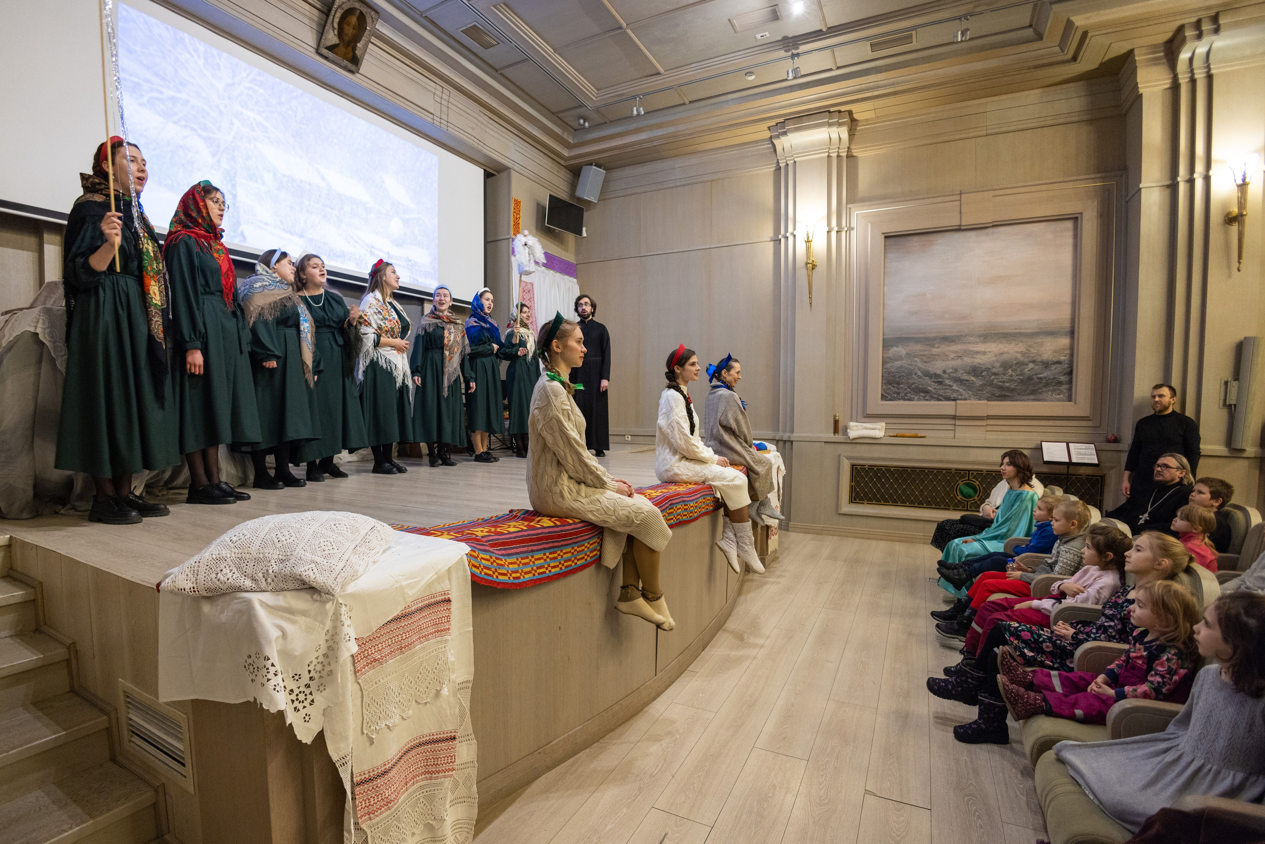 Детский спектакль «Сказка о царе Салтане». Фотограф — Евгений Свистков