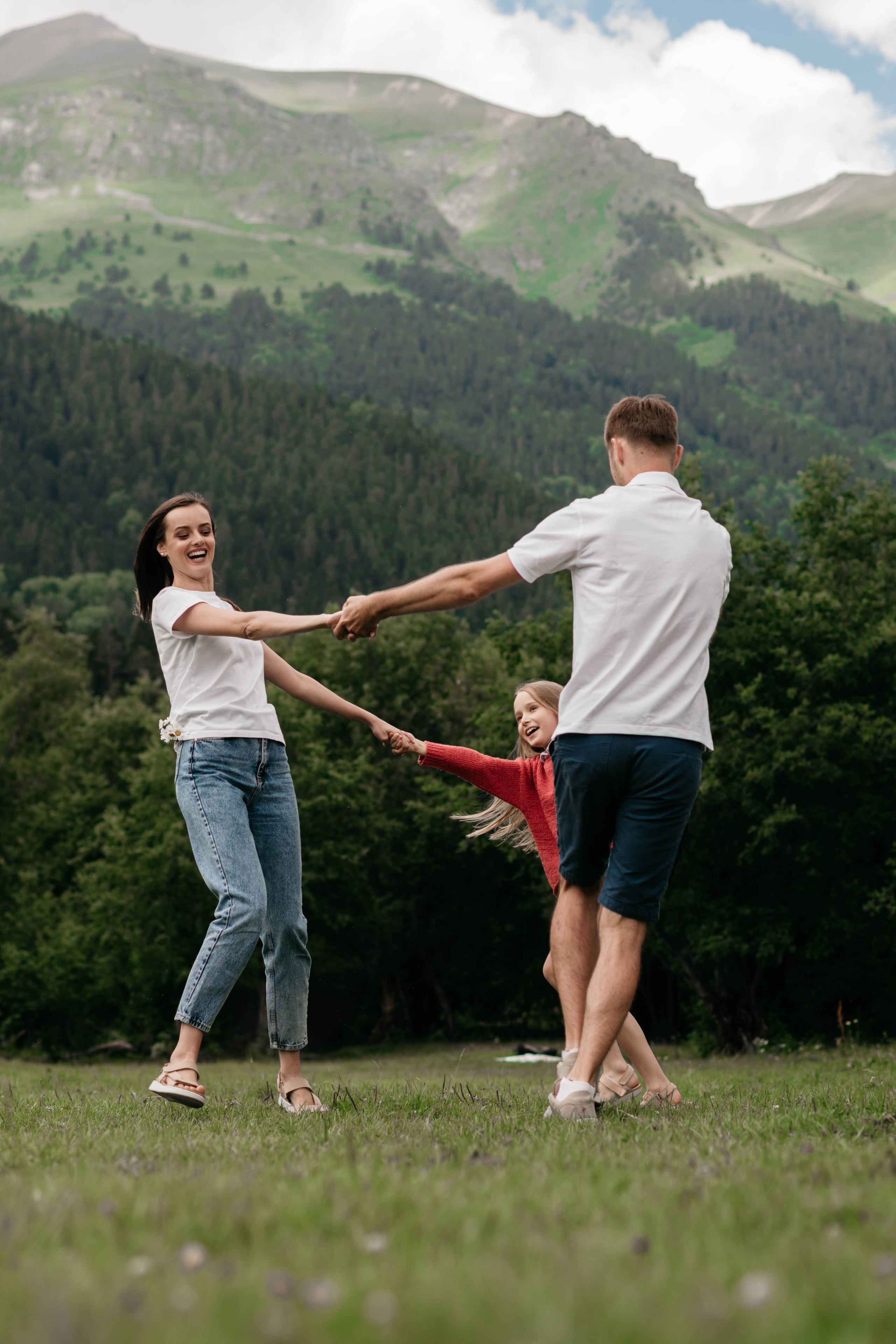 Оля и Максим. Семейная фотосессия в горах. Архыз. Семейный фотограф Пятигорск, Кисловодск, Эльбрус. Марина Вяликова