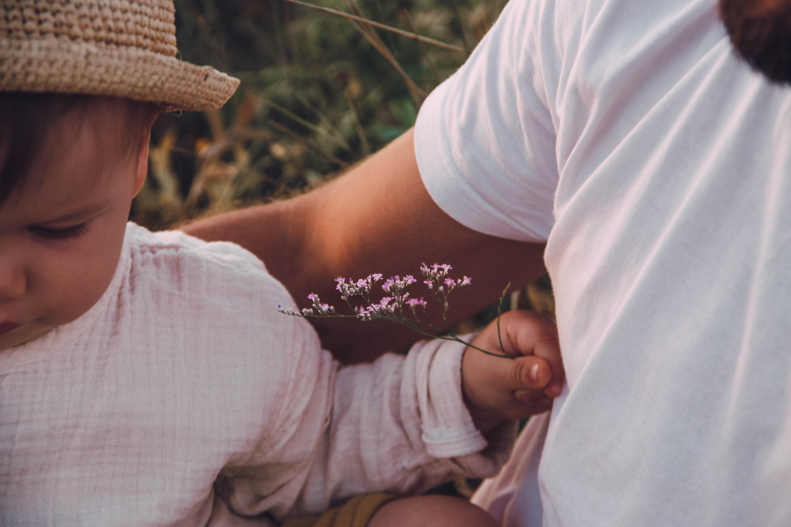 Дмитрий и Лорена. Фотосессия в поле. Семейный фотограф Пятигорск, Кисловодск, Эльбрус. Марина Вяликова