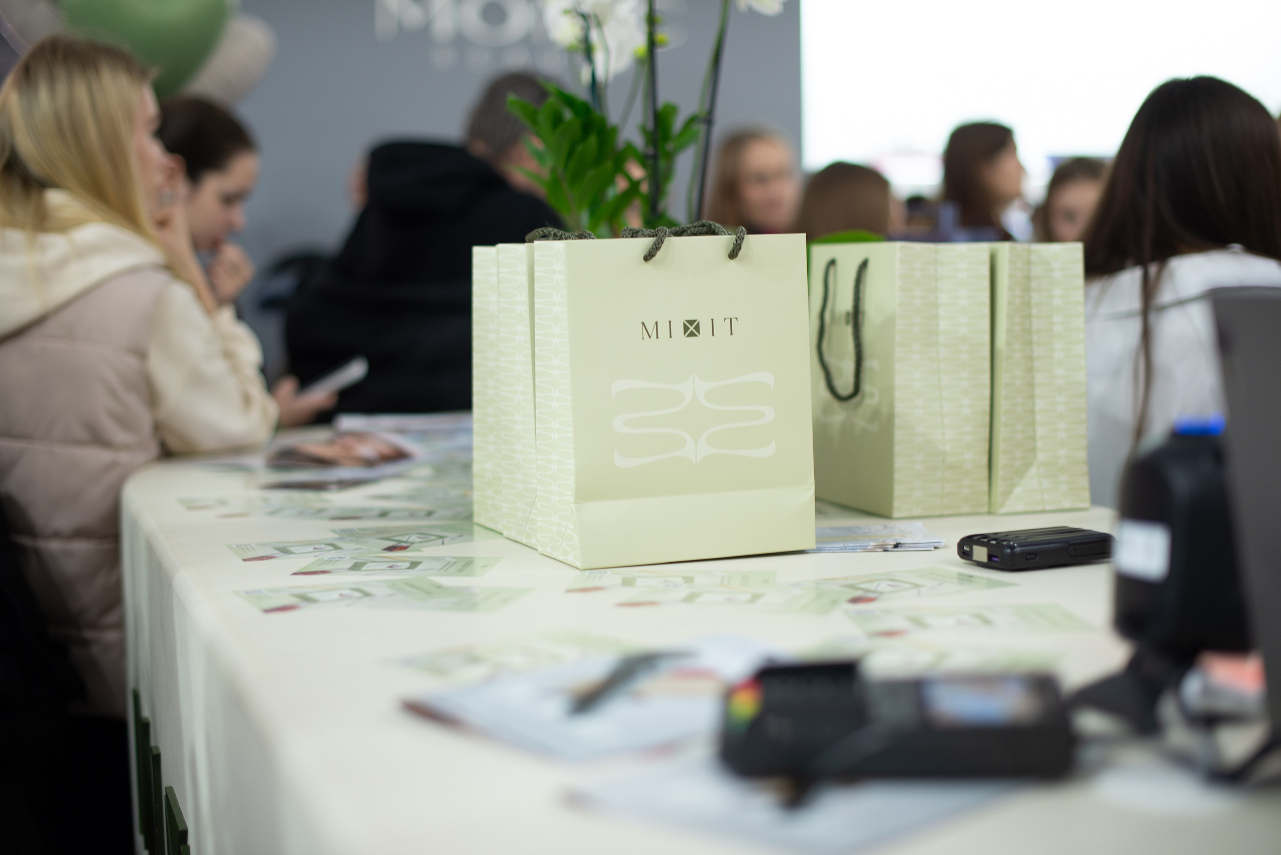 InterCHARM 2025 осень. Victoria Radjevna Репортажный Фотограф — Видеограф Москва • Санкт-Петербург