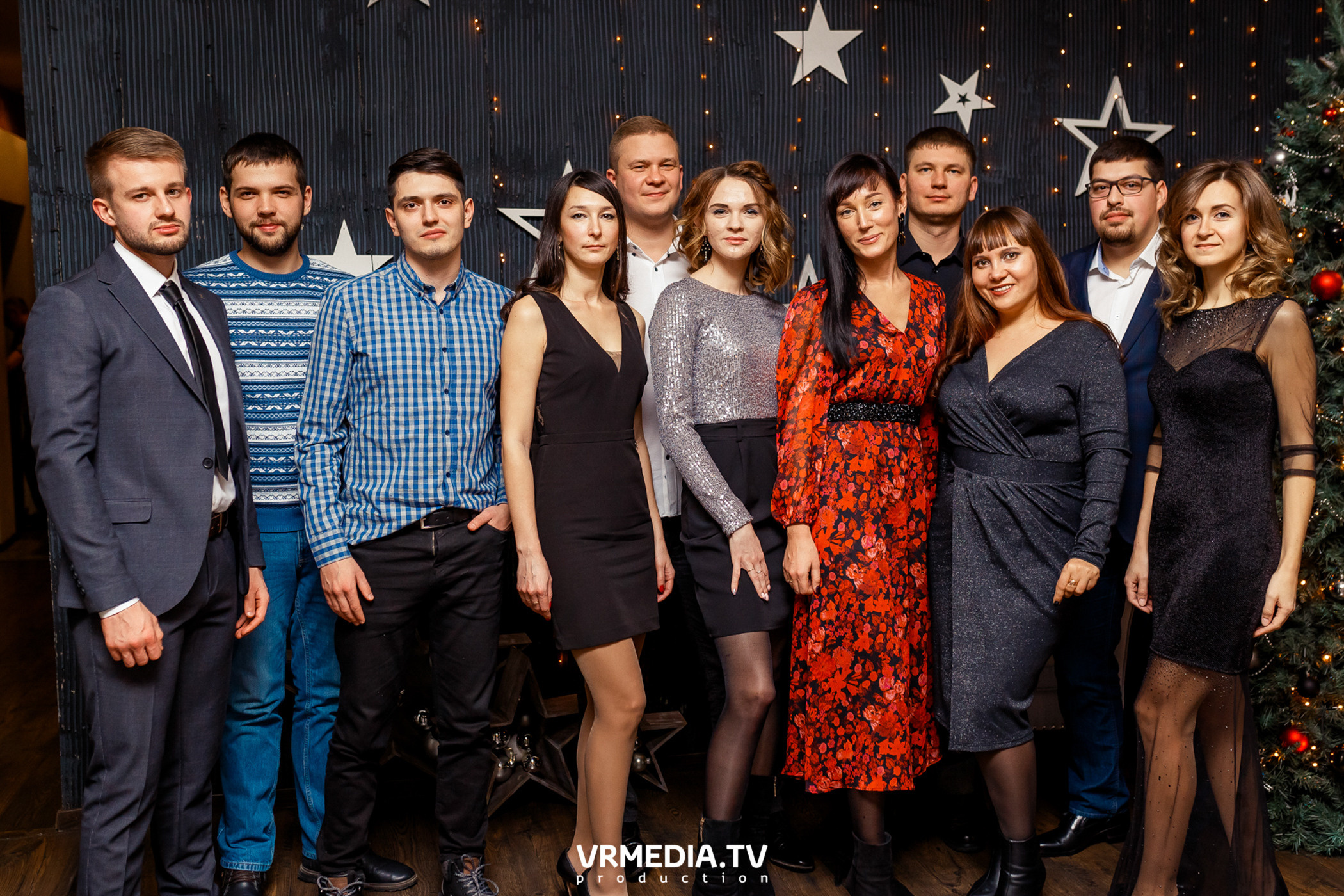 ФОТОГРАФ И ВИДЕООПЕРАТОР НА НОВОГОДНИЙ КОРПОРАТИВ 2021