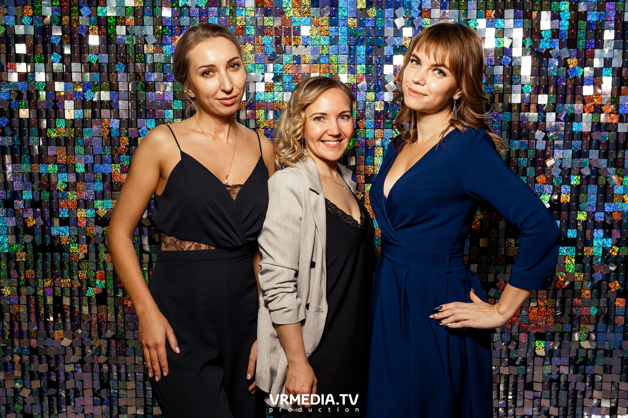 ФОТОГРАФ И ВИДЕООПЕРАТОР НА НОВОГОДНИЙ КОРПОРАТИВ 2021