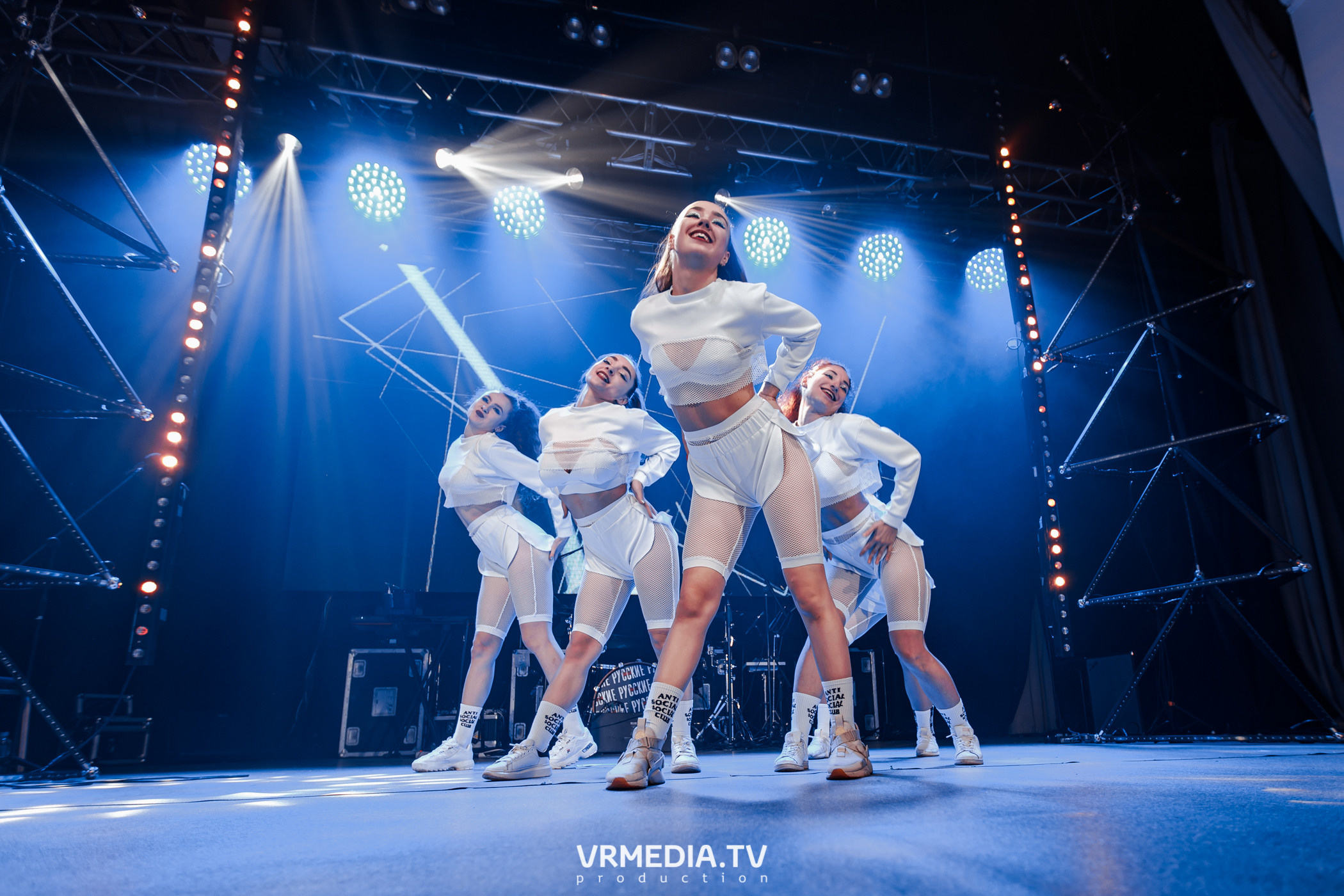 ФОТОГРАФ И ВИДЕООПЕРАТОР НА НОВОГОДНИЙ КОРПОРАТИВ 2021