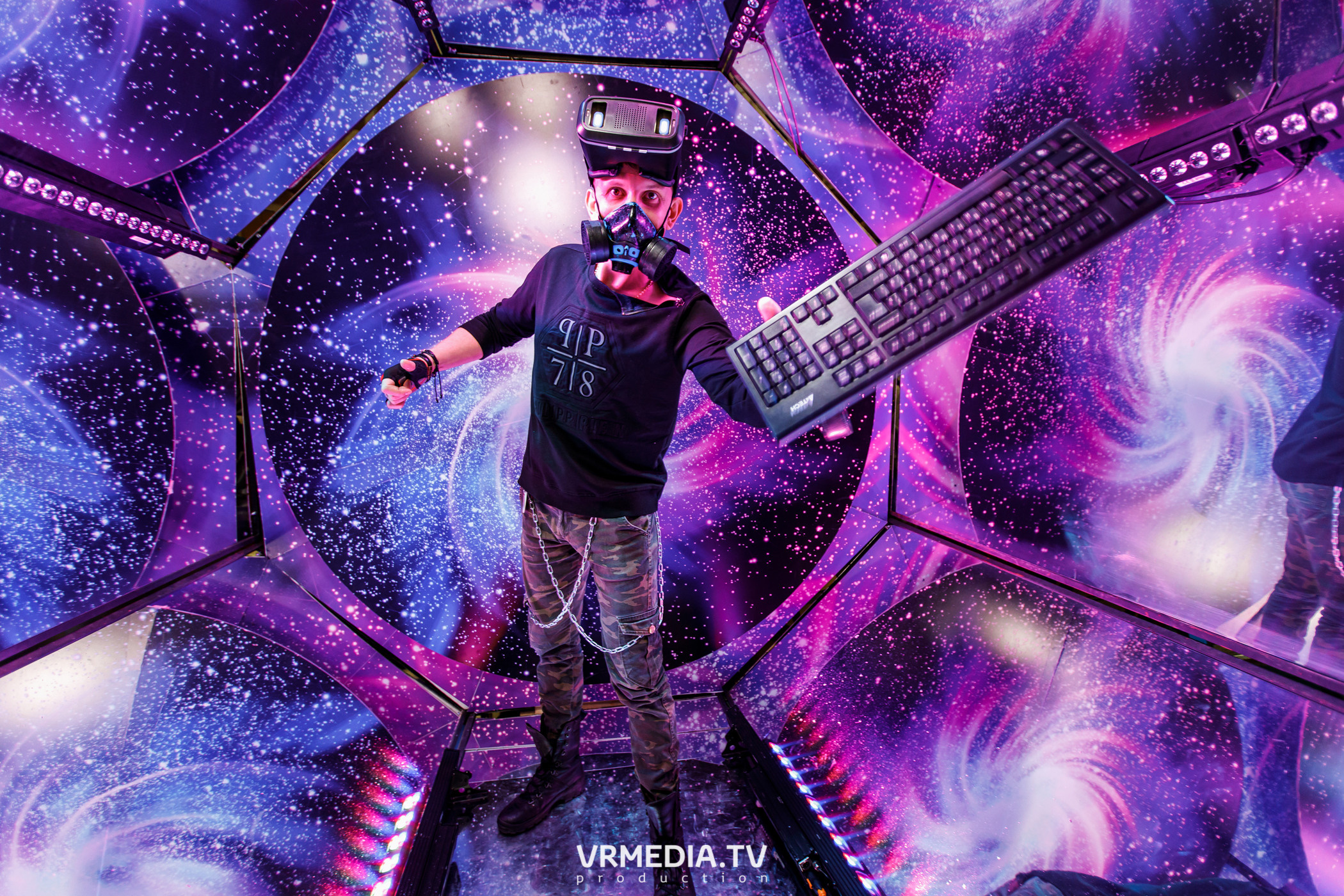 ФОТОГРАФ И ВИДЕООПЕРАТОР НА НОВОГОДНИЙ КОРПОРАТИВ 2021