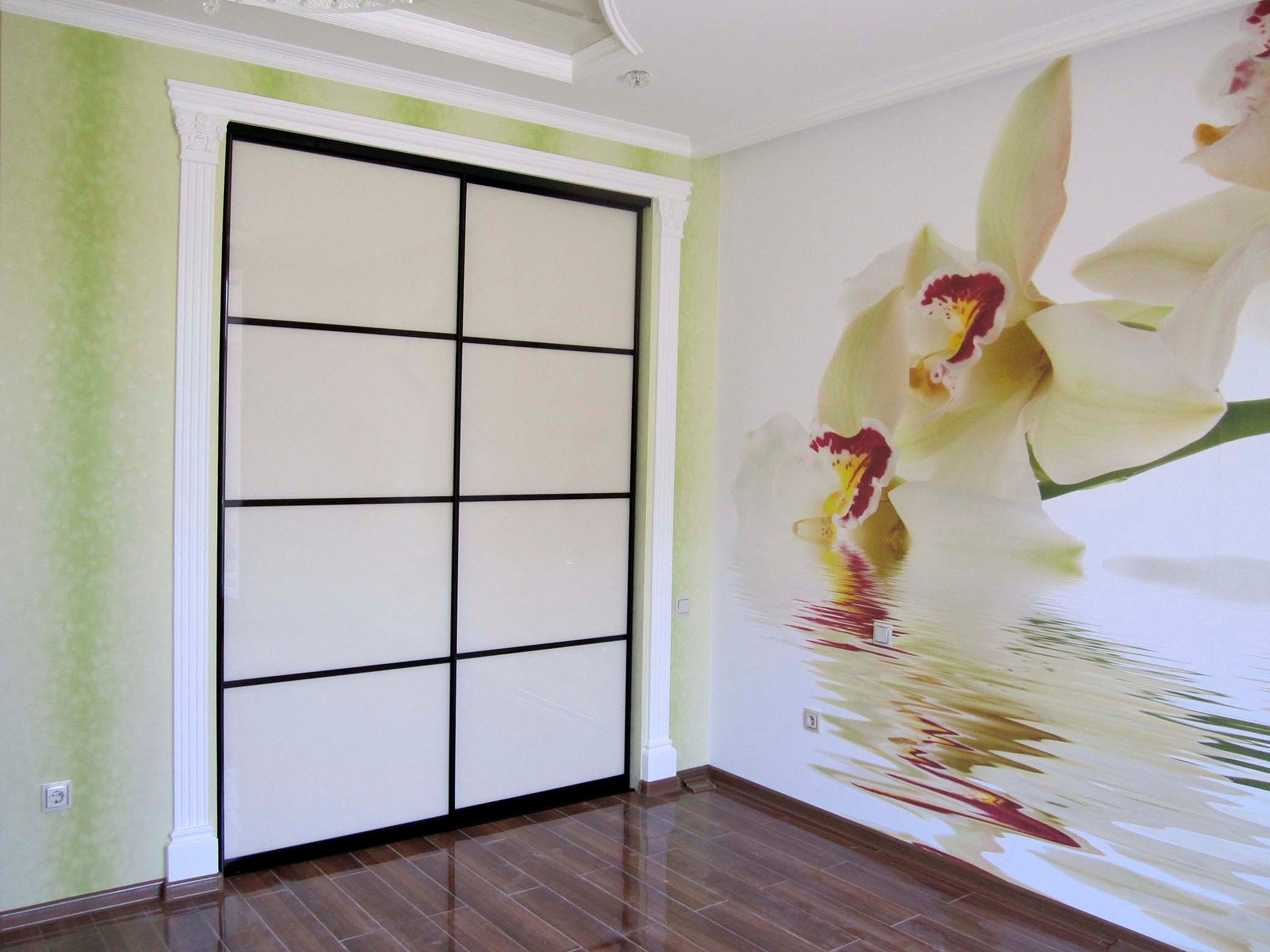 Шкафы, гардеробные и прихожие на заказ в Евпатории. Мебель на заказ в Евпатории