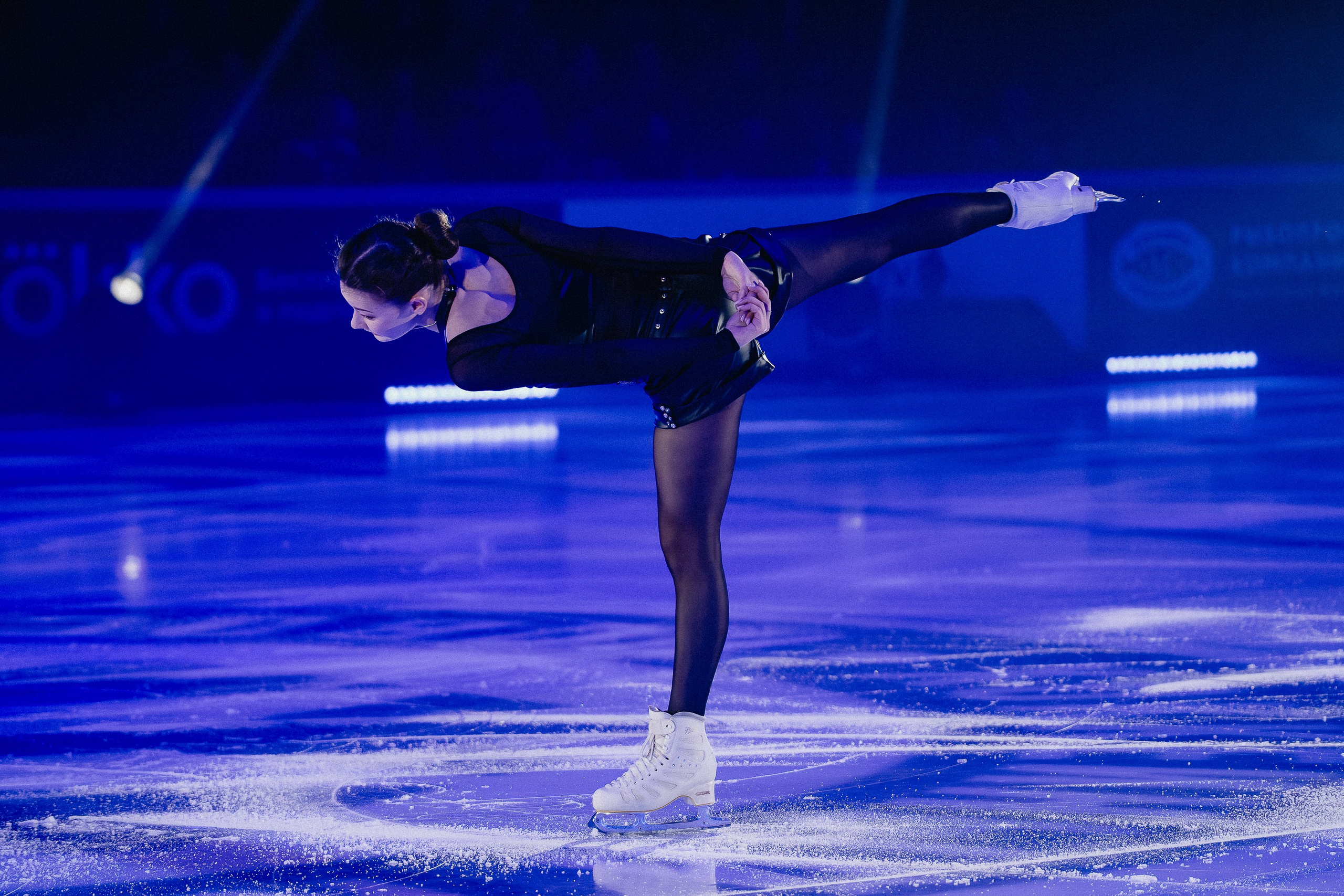 Шоу Этери Тутберидзе в Новосибирске. Воробьева Ксения — Спортивный и танцевальный фотограф Новосибирск