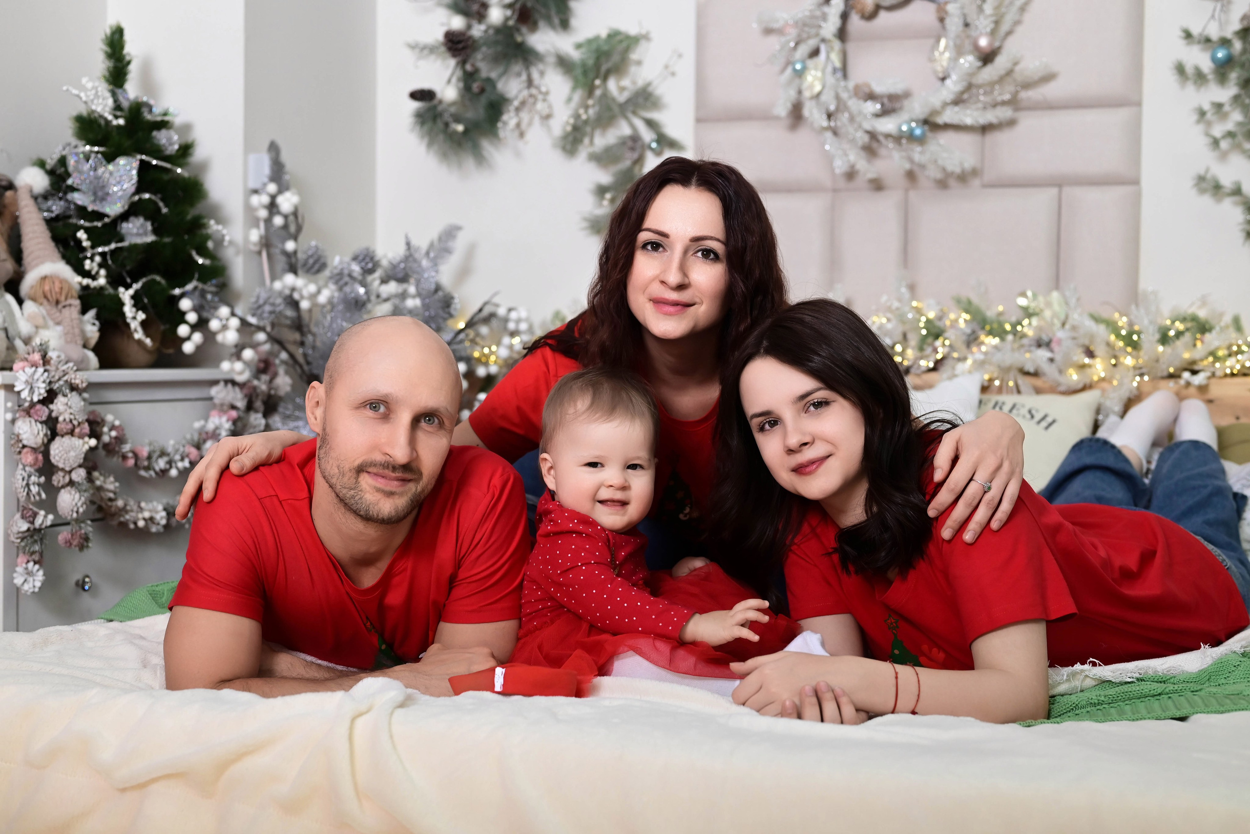 Семейная. Фотостудия Зефир. Фотосессии в студии под ключ. Москва. Семейные и детские фотосессии