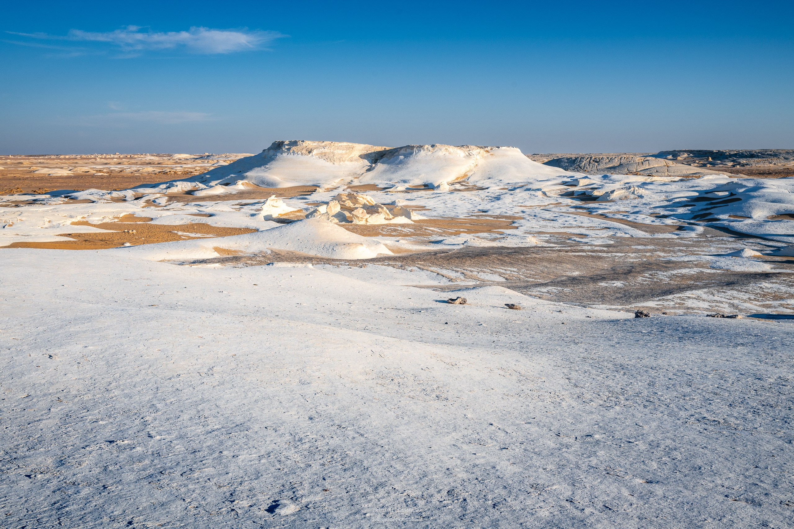 Пустыня чёрная, пустыня белая. Авторские стильные фотокартины