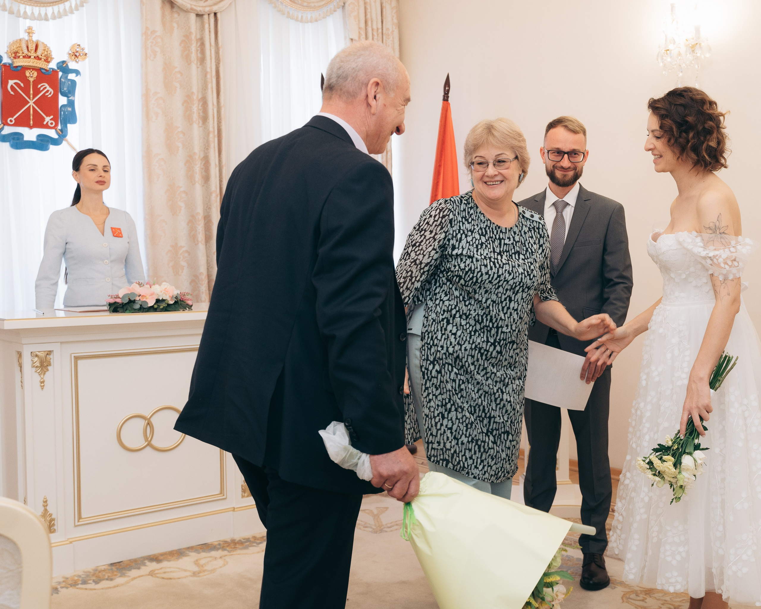 Любовь в ЗАГСе Центрального района СПб. Professional photoartist in St. Petersburg (wedding, reportage, portrait, model book, love story) Alexander Shvedov