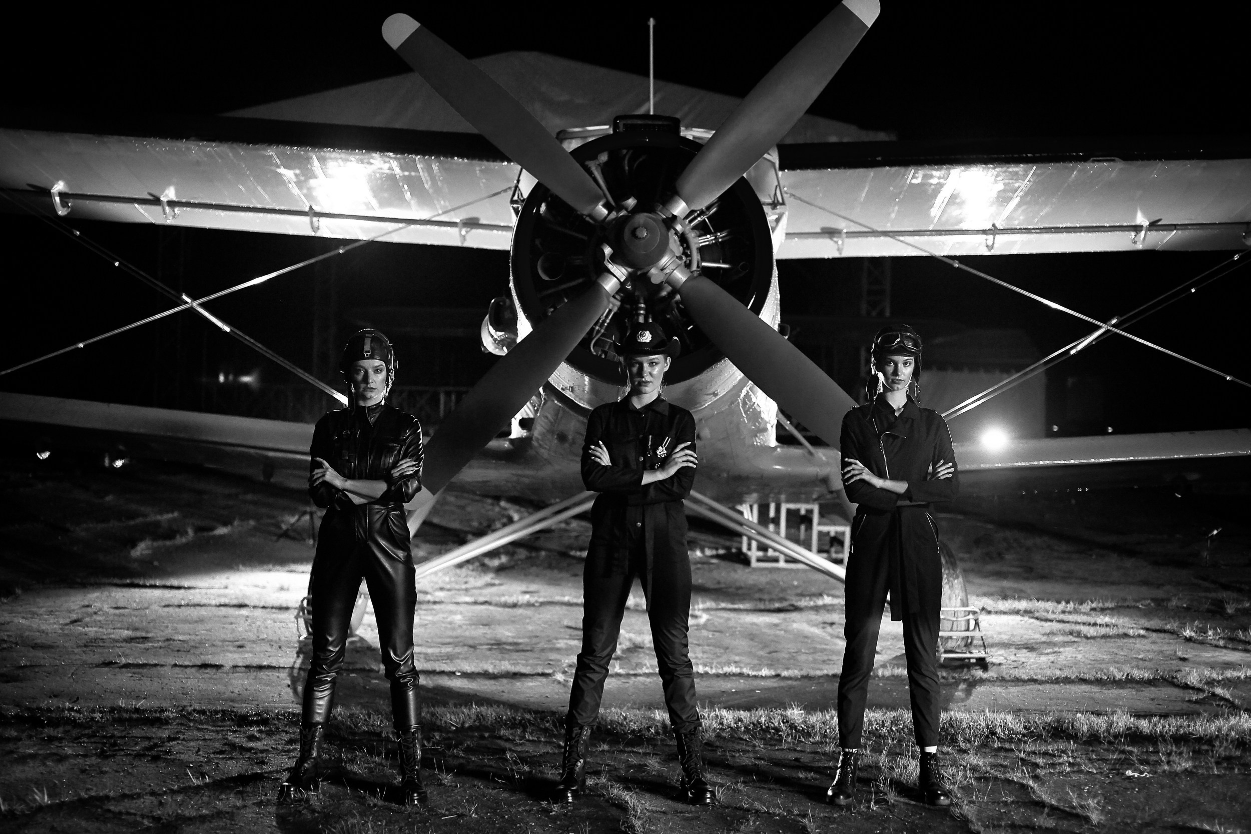 Фотосессия с самолетами-1 г. Ярославль Мастер-класс Михаила Семенова Ярославль