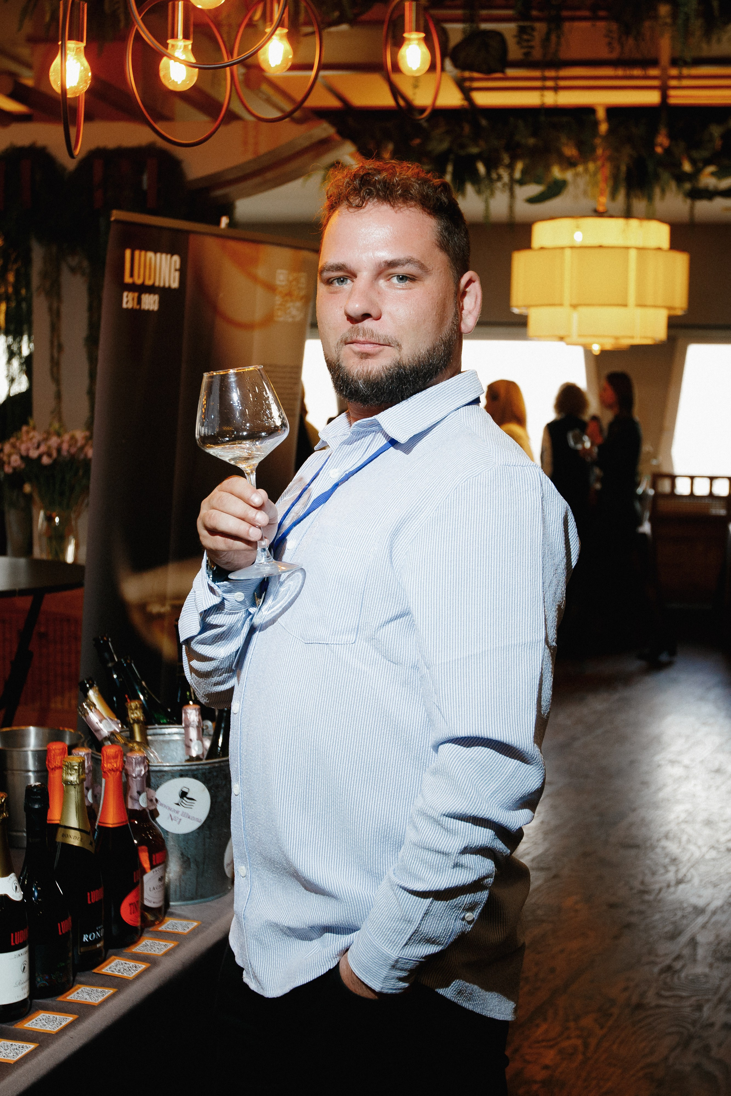 ФЕСТИВАЛЬ ИГРИСТЫХ ВИН. СВОИ. ФОТООТЧЕТЫ-СОБЫТИЯ-МЕСТА