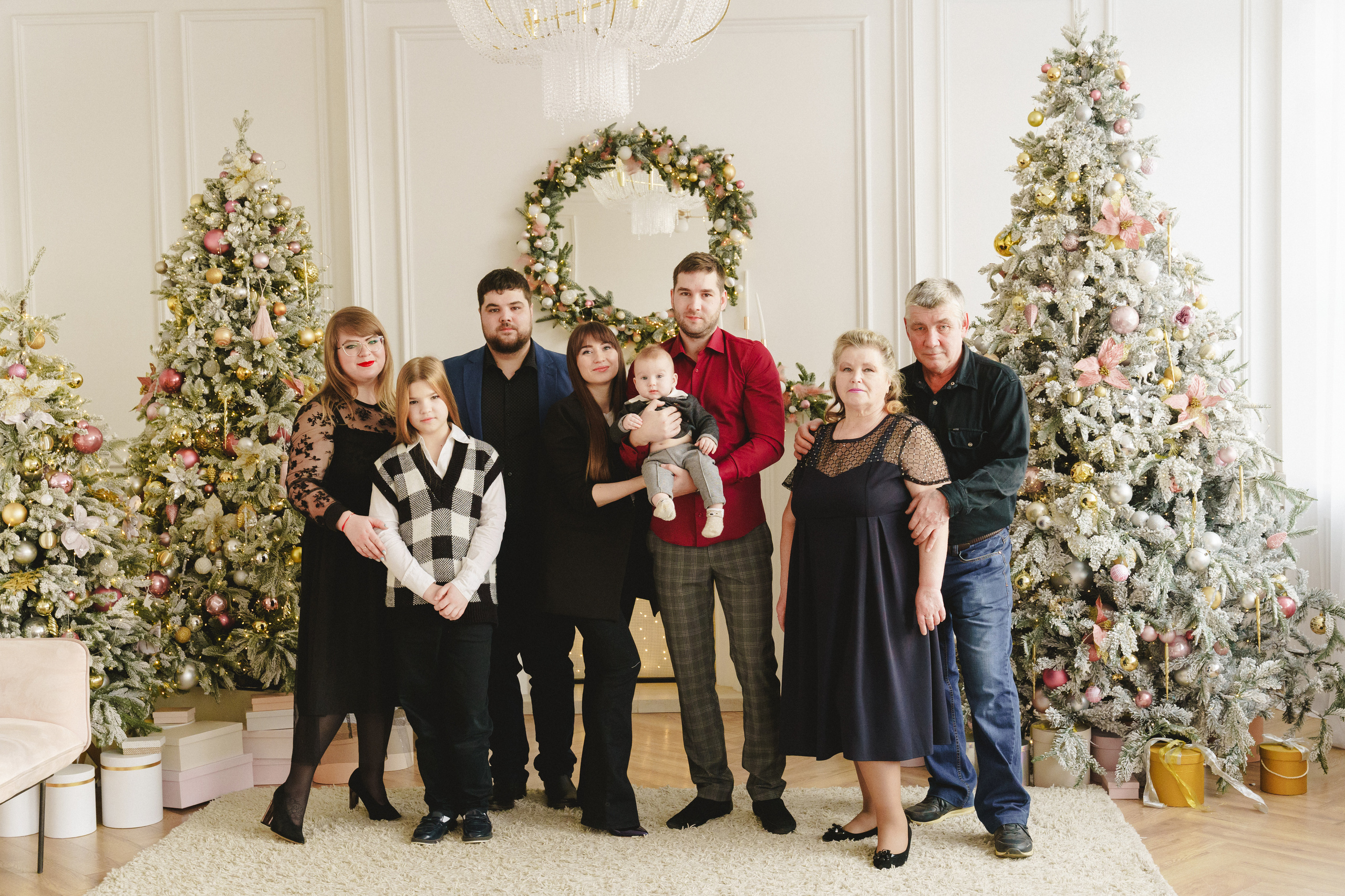 Семейная фотосессия. Фотограф в детский сад в Екатеринбурге, выпускные альбомы Юлия Умерова