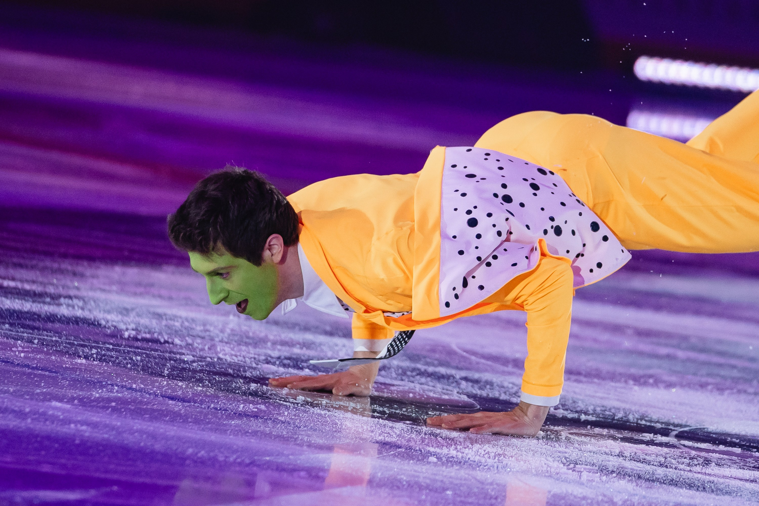 Шоу «Чемпионы на льду» в Новосибирске. Воробьева Ксения — Спортивный и танцевальный фотограф Новосибирск