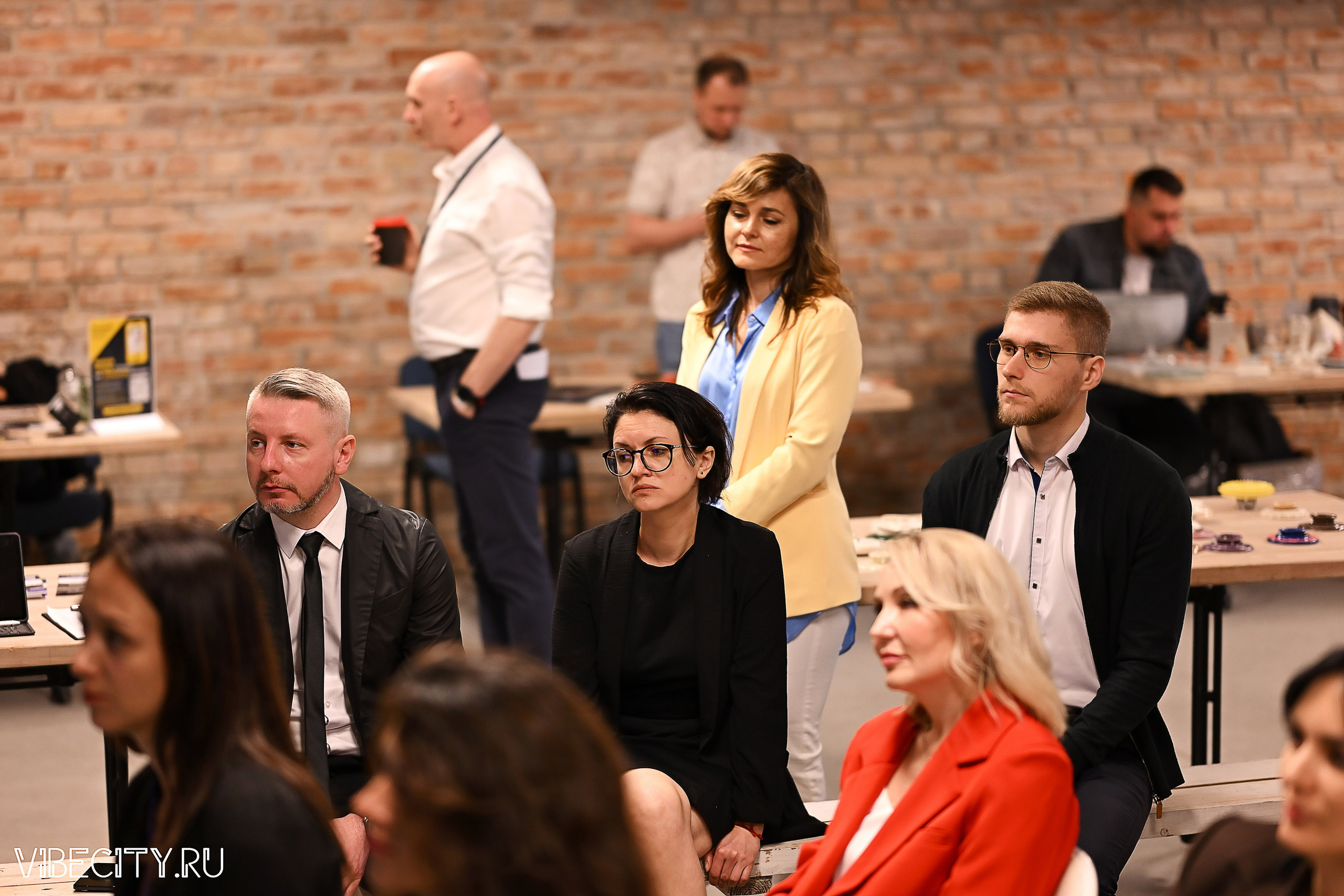 ДИЗАЙН-ФЕСТ КОНФЕРЕНЦИЯ. VIBECITY.RU Вайб Сити Ру Фоторепортажи Фотоотчеты Калининград