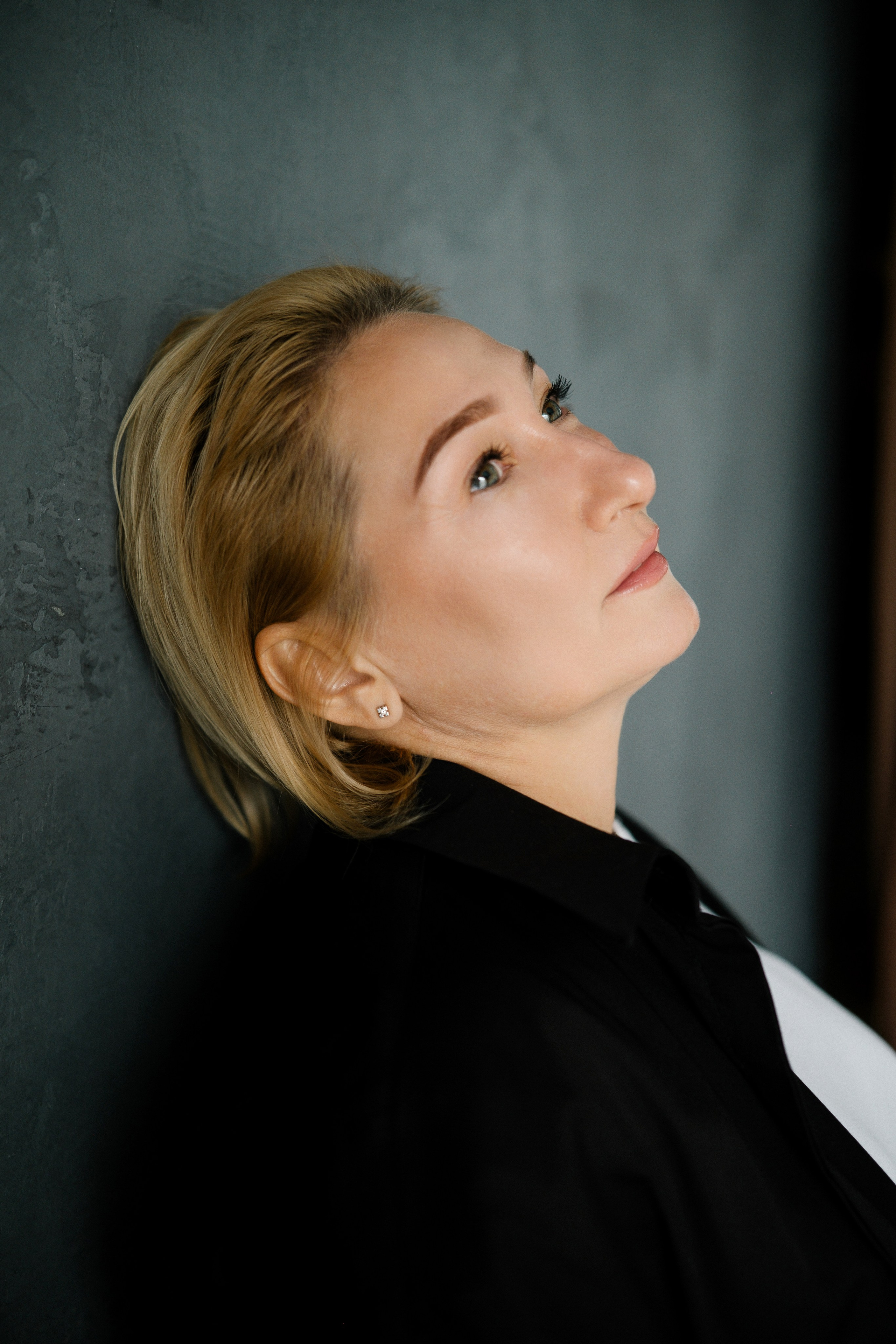 Наташа: съемка в стиле минимализм. Фотограф и видеограф Анна Жагорина