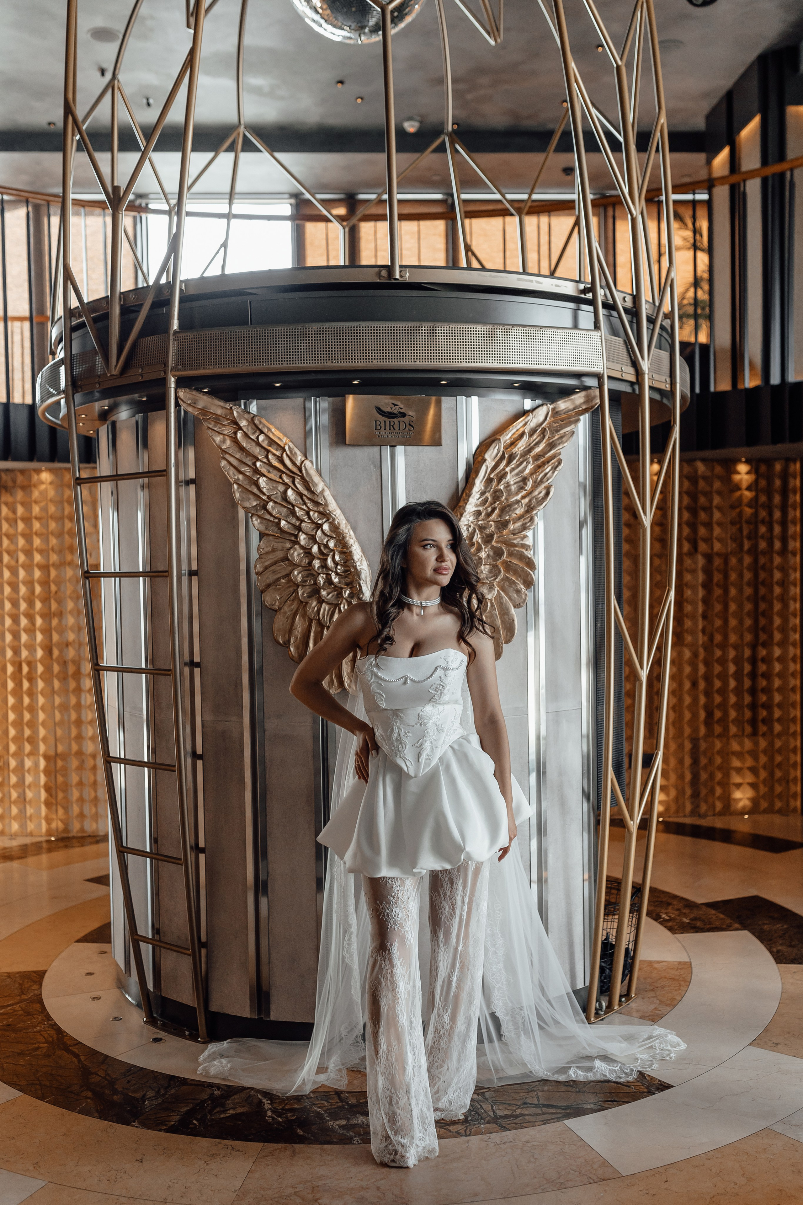 Регистрация брака в ресторане Birds Москва Сити. Свадебный фотограф в Москве Дарья Олендарёва