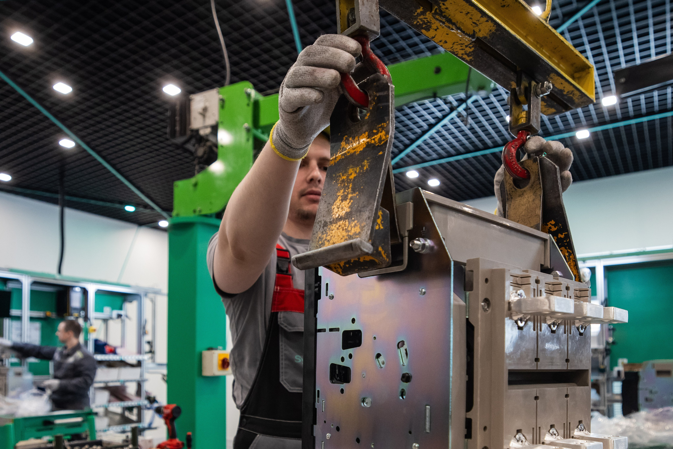 Съмка завода электрооборудования. Промышленный фотограф, фоторепортаж, Россия