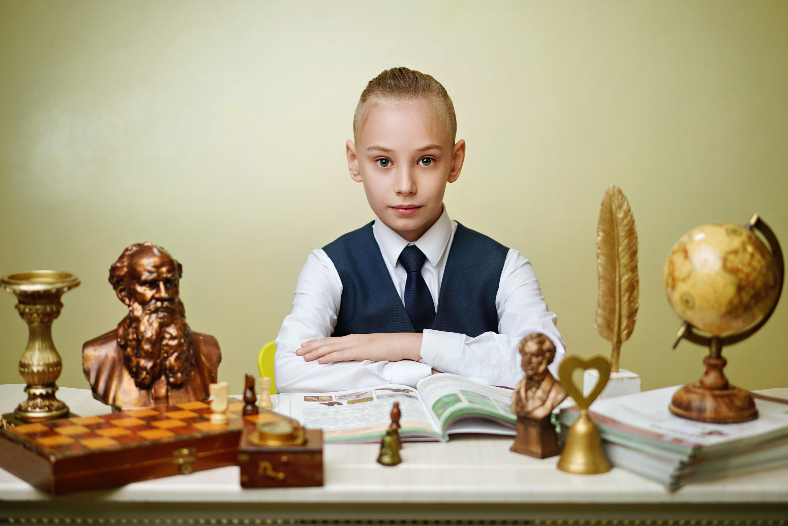 Стили портретов в начальной школе. GOTRA — выпускные альбомы в Тюмени