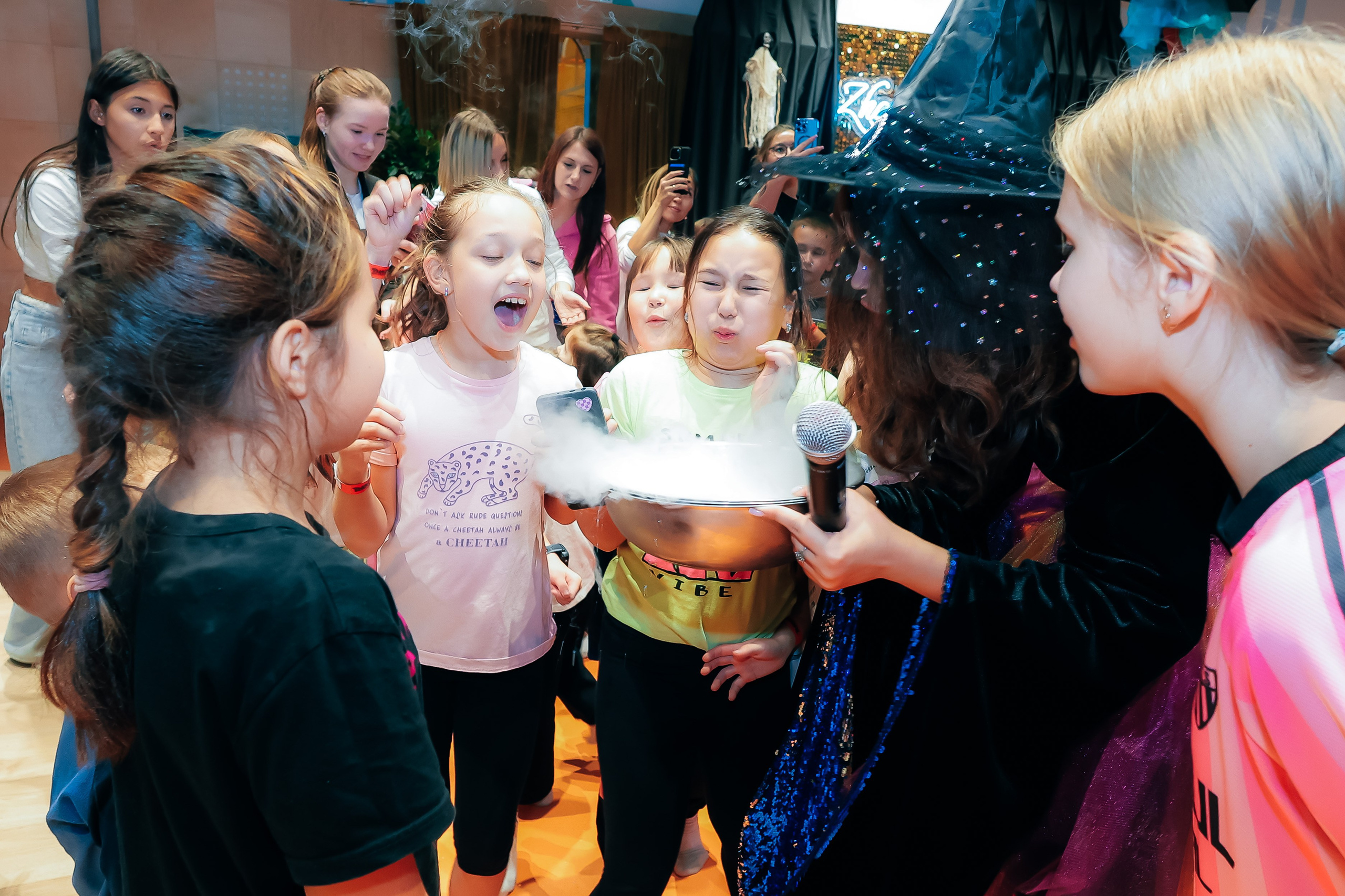 02.11 Halloween в Zhooki Park. Команда специалистов в мире фотографии и видео. Детский фотограф, семейный фотограф