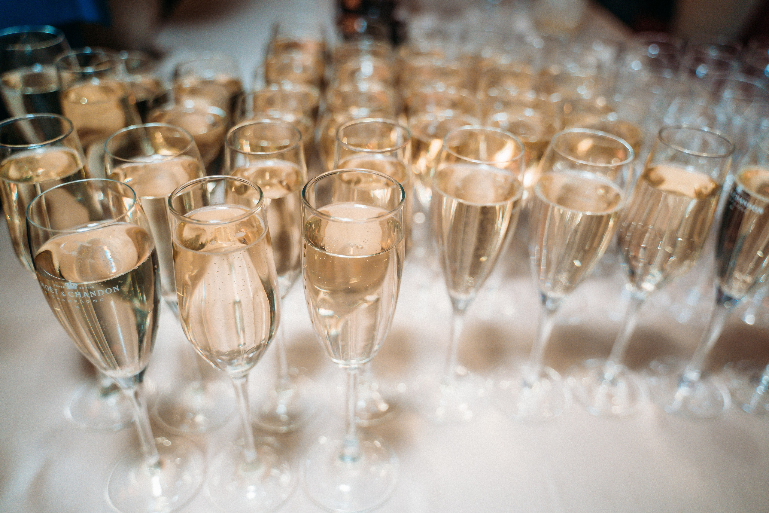 Новогодний корпоратив прошел в шикарном ресторане RUSKI