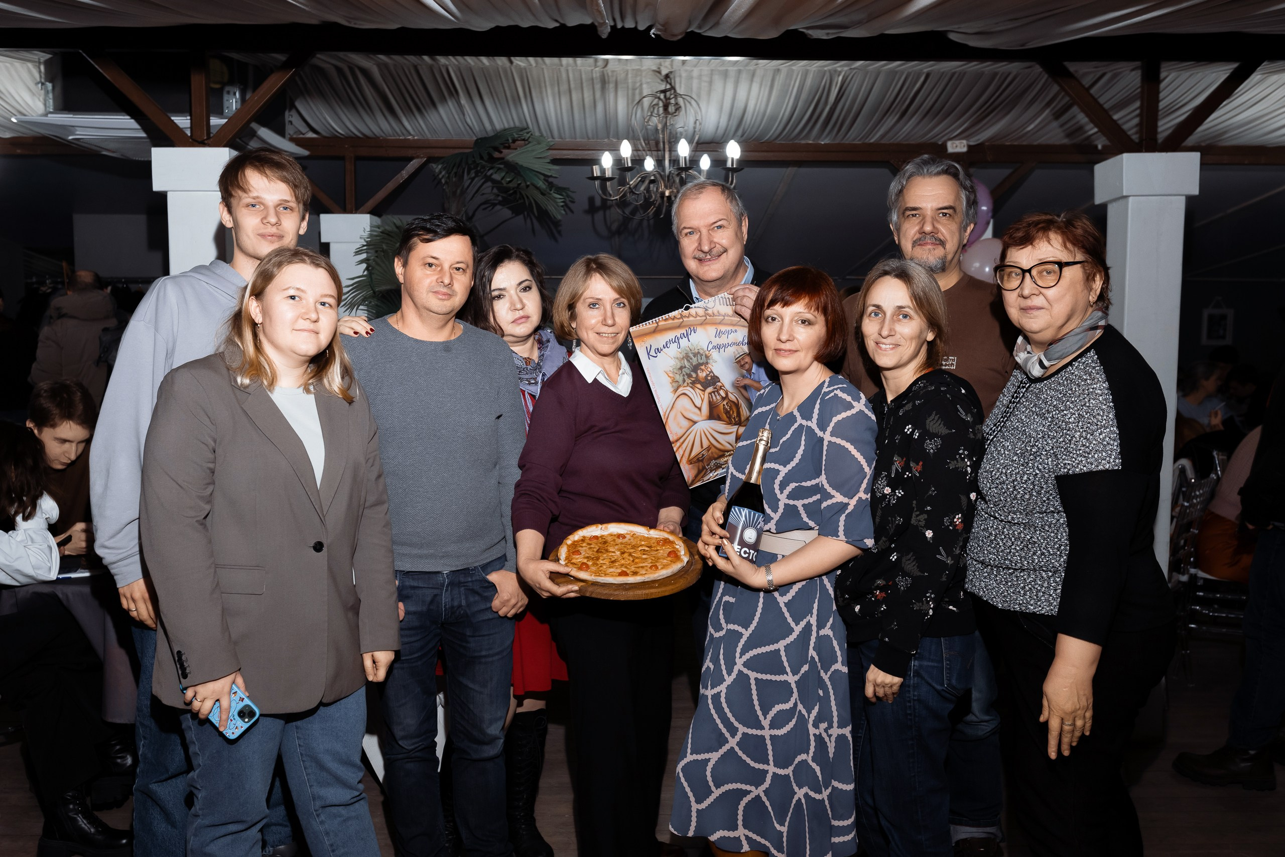 Фото с репортажа квиз-шоу ЛИГА ИНДИГО в ресторане Алые Паруса. Фотограф в Санкт-Петербурге — Сергей Петров