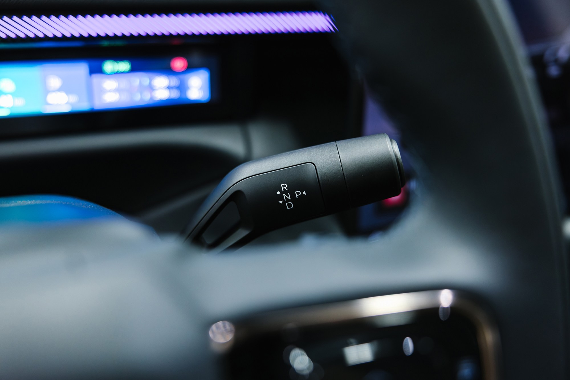 Lynk & Co 900 Ultra 2,0hyb 4WD AT (734 л. с.). Автосалон «Х-Авто»