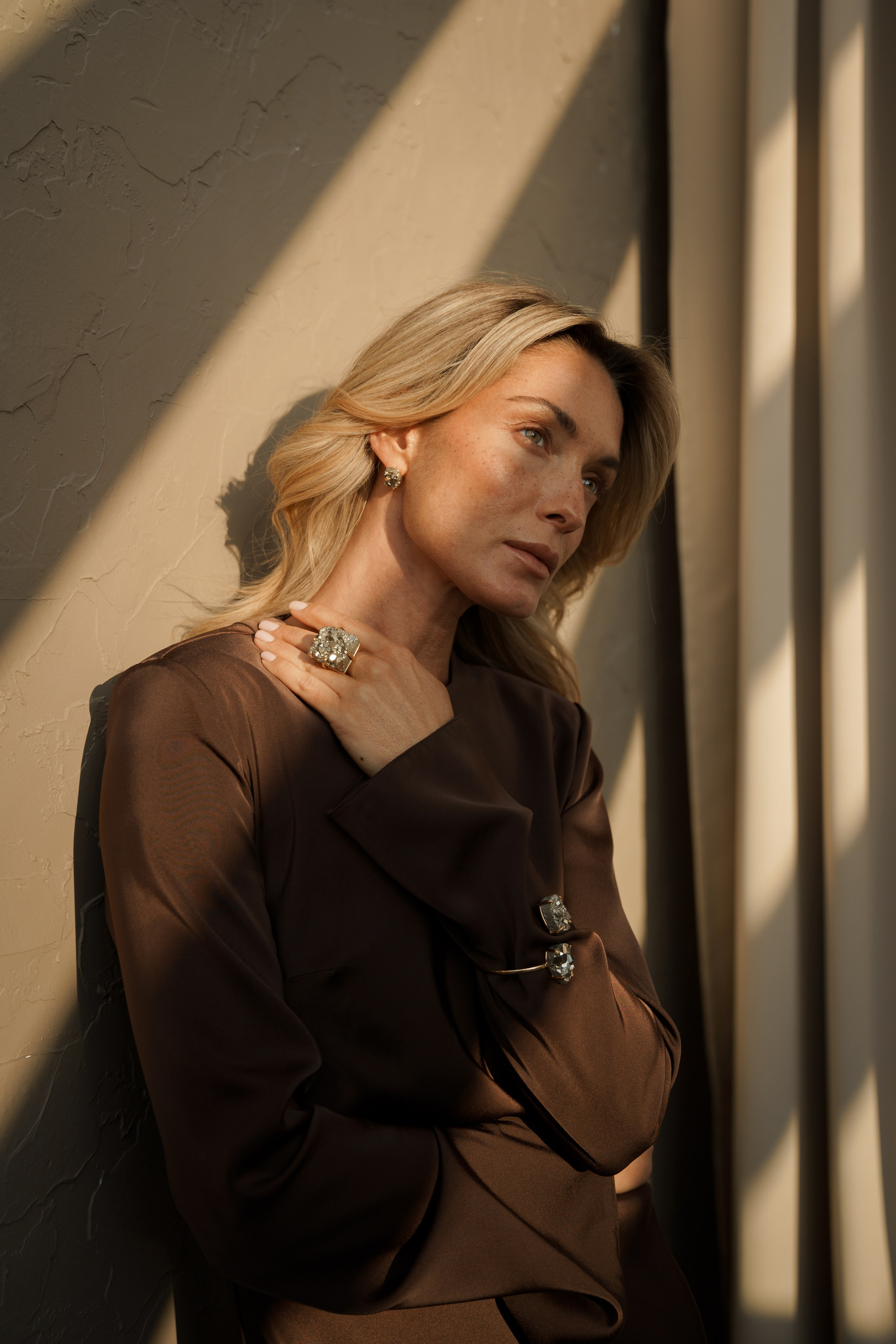 Съемка для бренда украшений СПБ. Чувственный фотограф в Санкт-Петербурге Пятнова Ксения