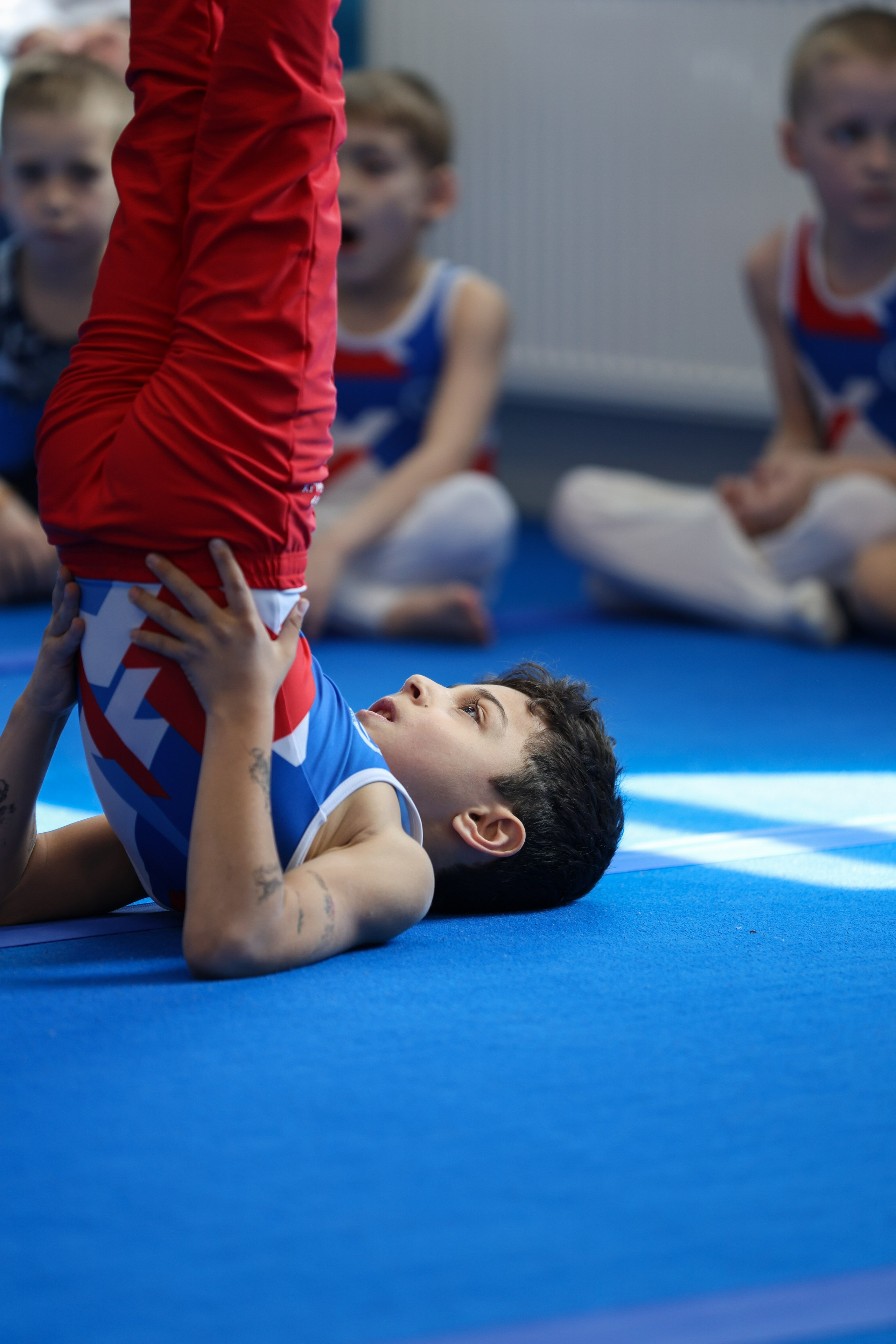 Спортивная гимнастика в школе Турнен. Фотограф в Москве портреты | репортажи | спорт